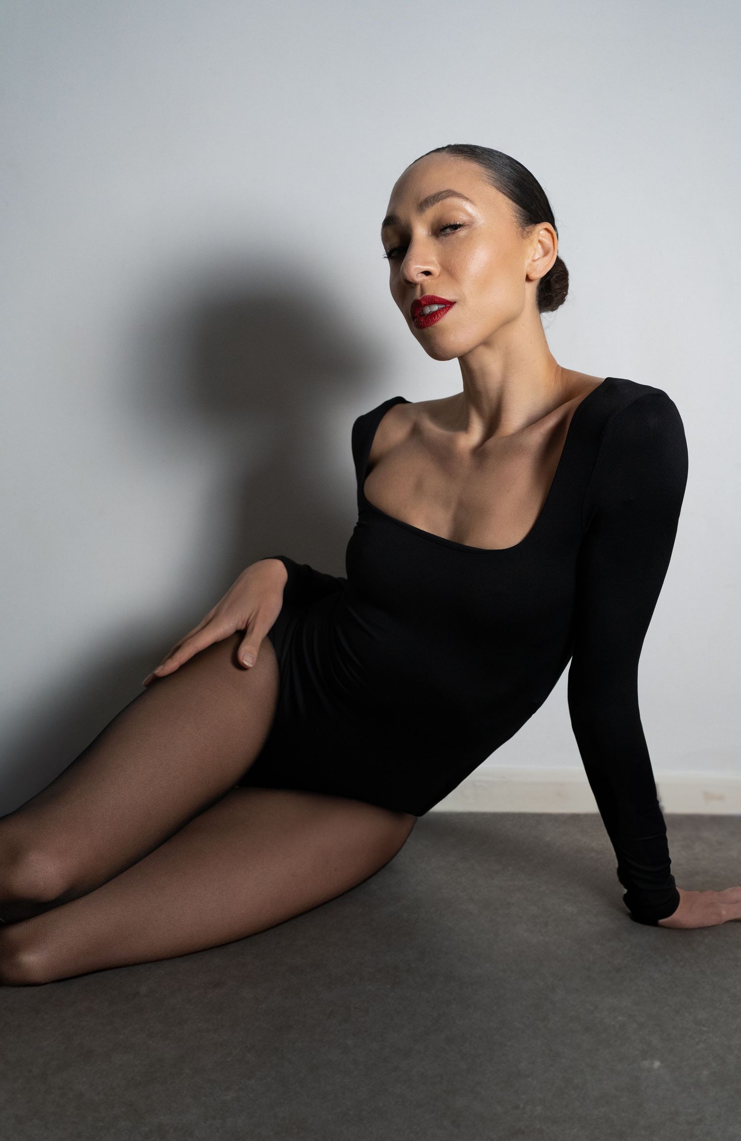 Fashion Dancer and Model Headshot and Portfolio photo.
