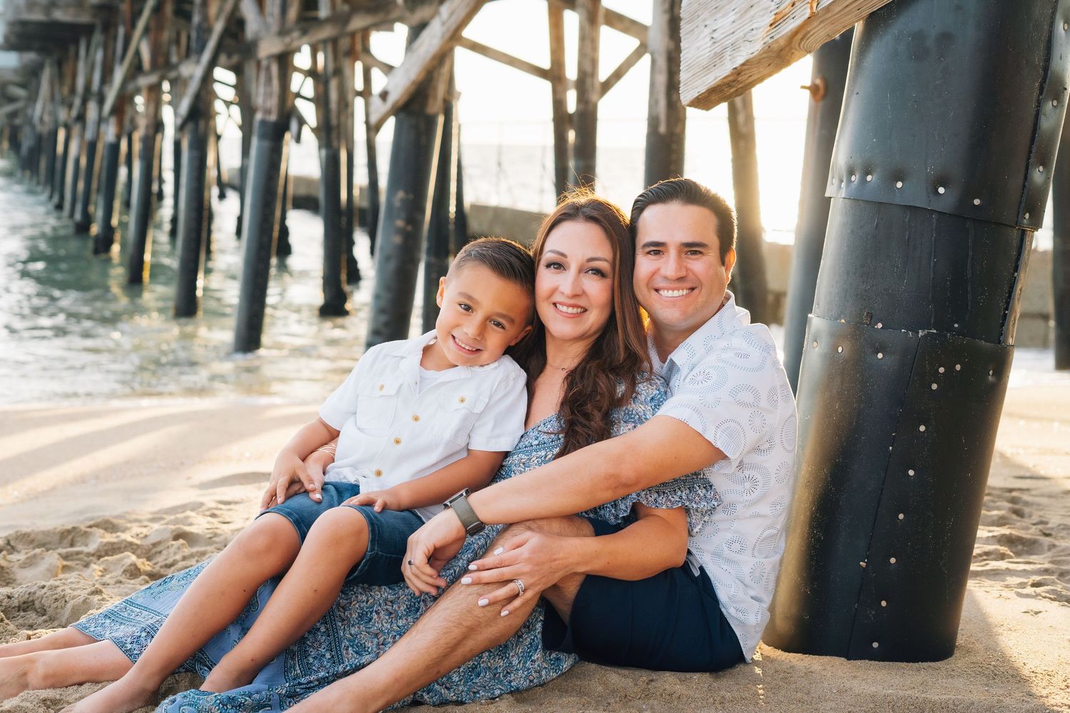 Natural light photography for families, couples, seniors, and elopements in California, Colorado, Hawaii, and Idaho.