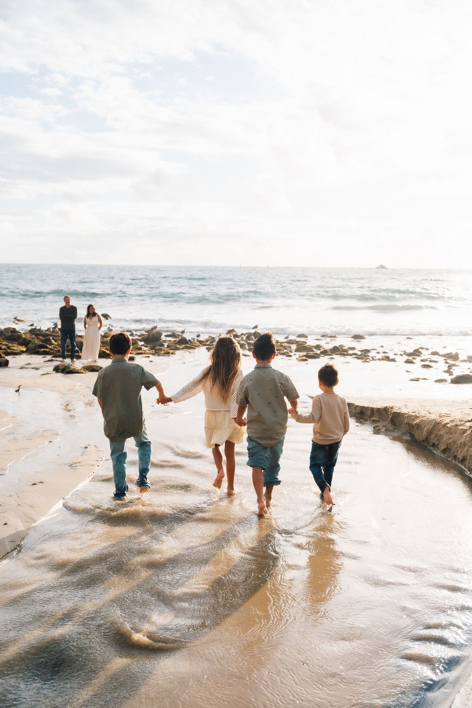 Natural light photography for families, couples, seniors, and elopements in California, Colorado, Hawaii, and Idaho.