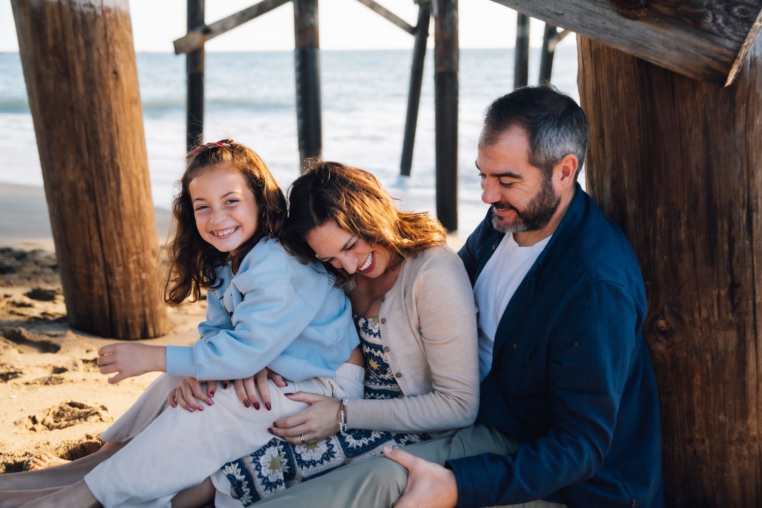 Travel family, senior, and couples photography across California, Colorado, Hawaii, and Idaho. Golden-hour beach and mountain sessions.