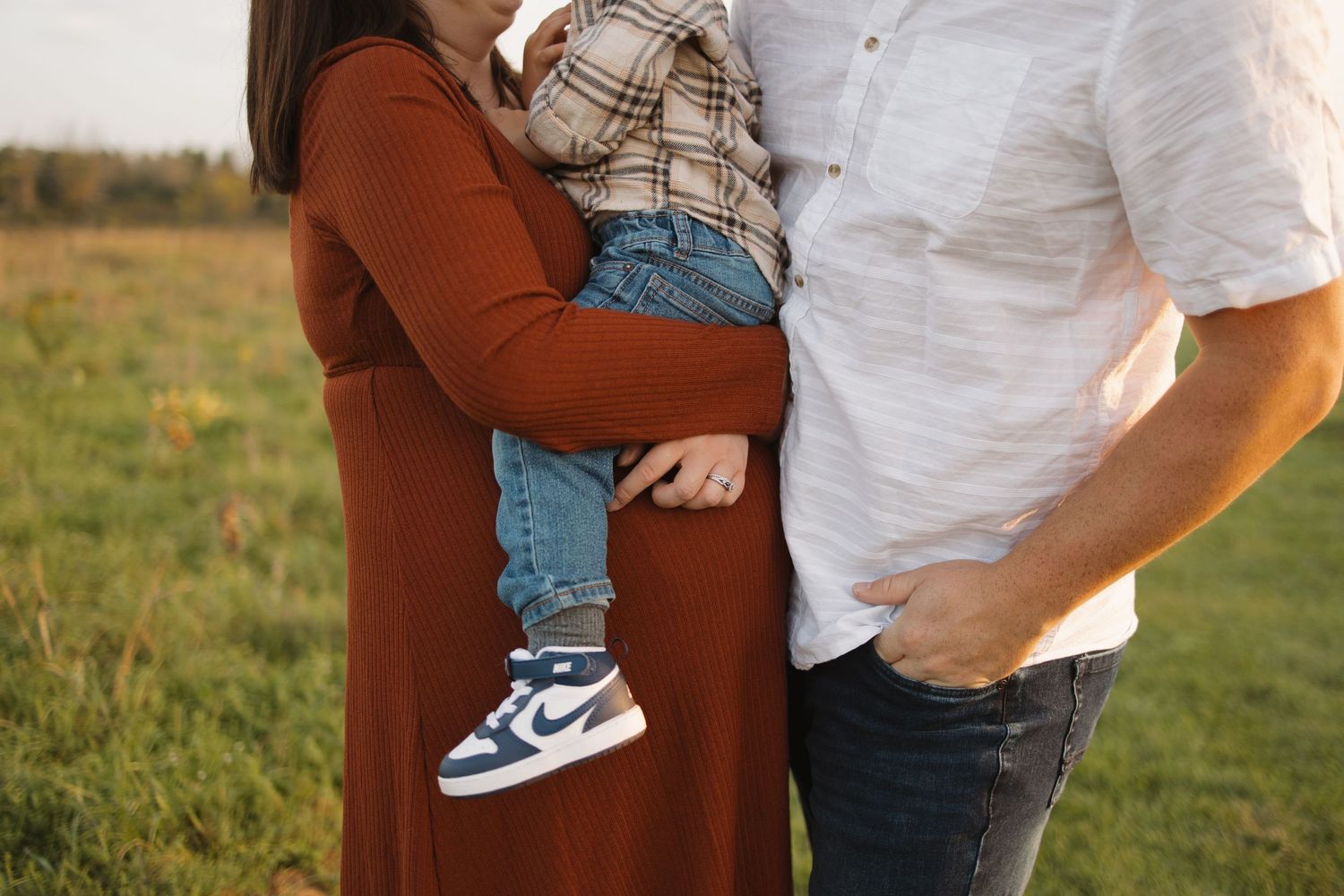 Lifestyle Family Photographer Newborn Maternity Perth Almonte Carleton Place Ottawa Kingston Kemptville Merrickville In Home Newborn