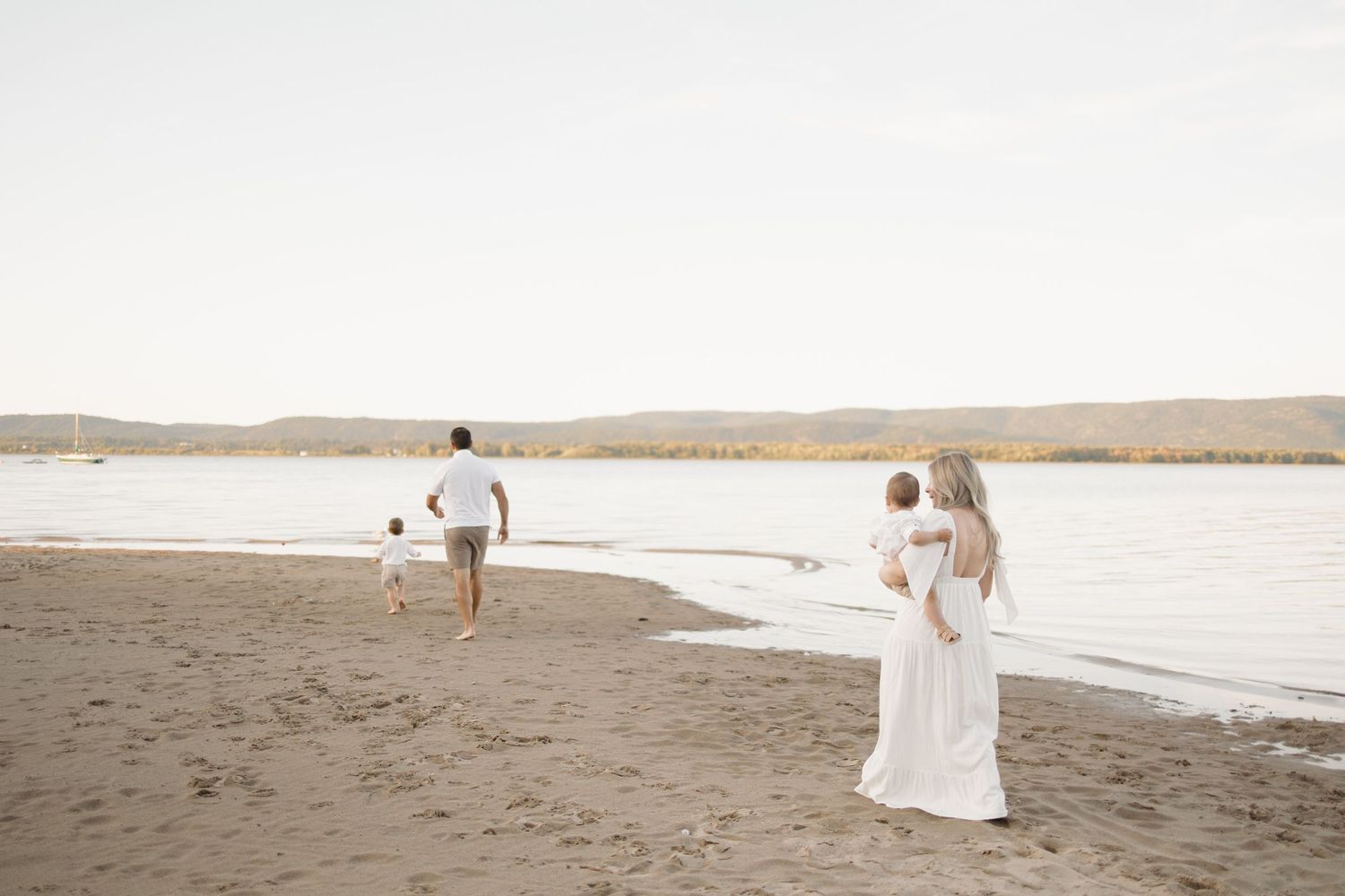 Lifestyle Family Photographer Newborn Maternity Perth Almonte Carleton Place Ottawa Kingston Kemptville Merrickville In Home Newborn