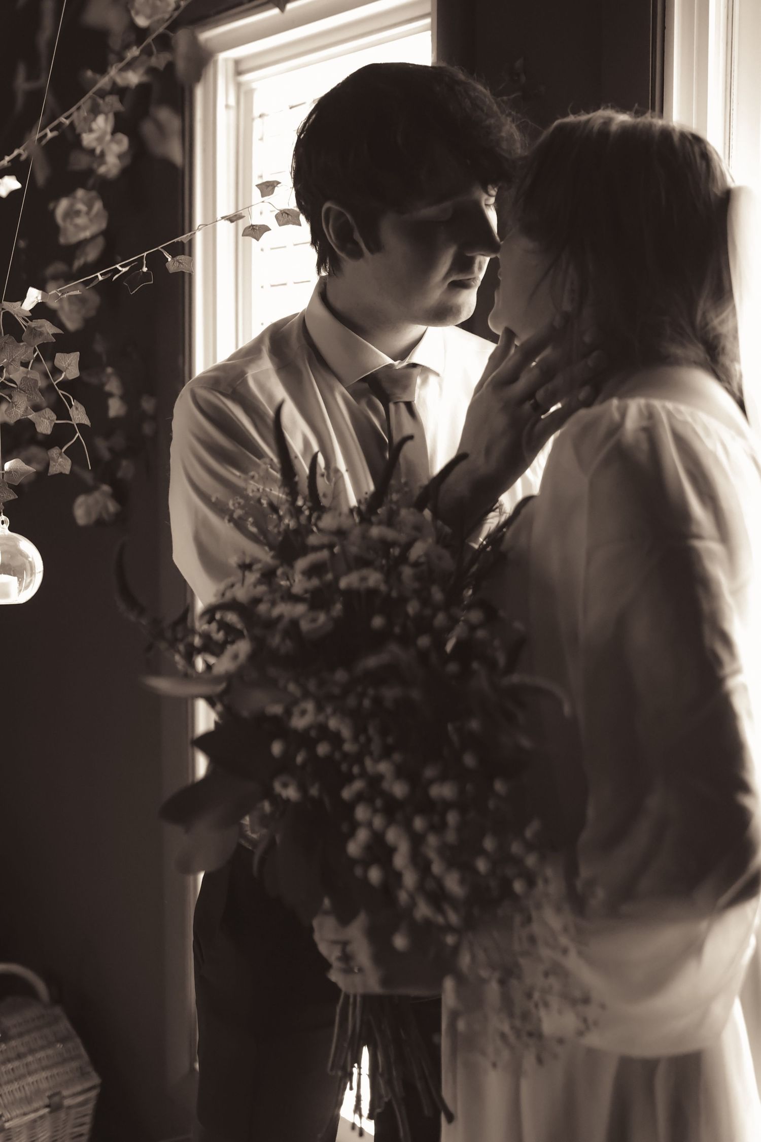 Wedding photographer Cleveland Ohio 
Cinematic photographer Cleveland Ohio 
Documentary style photographer 
moody Ohio photographer