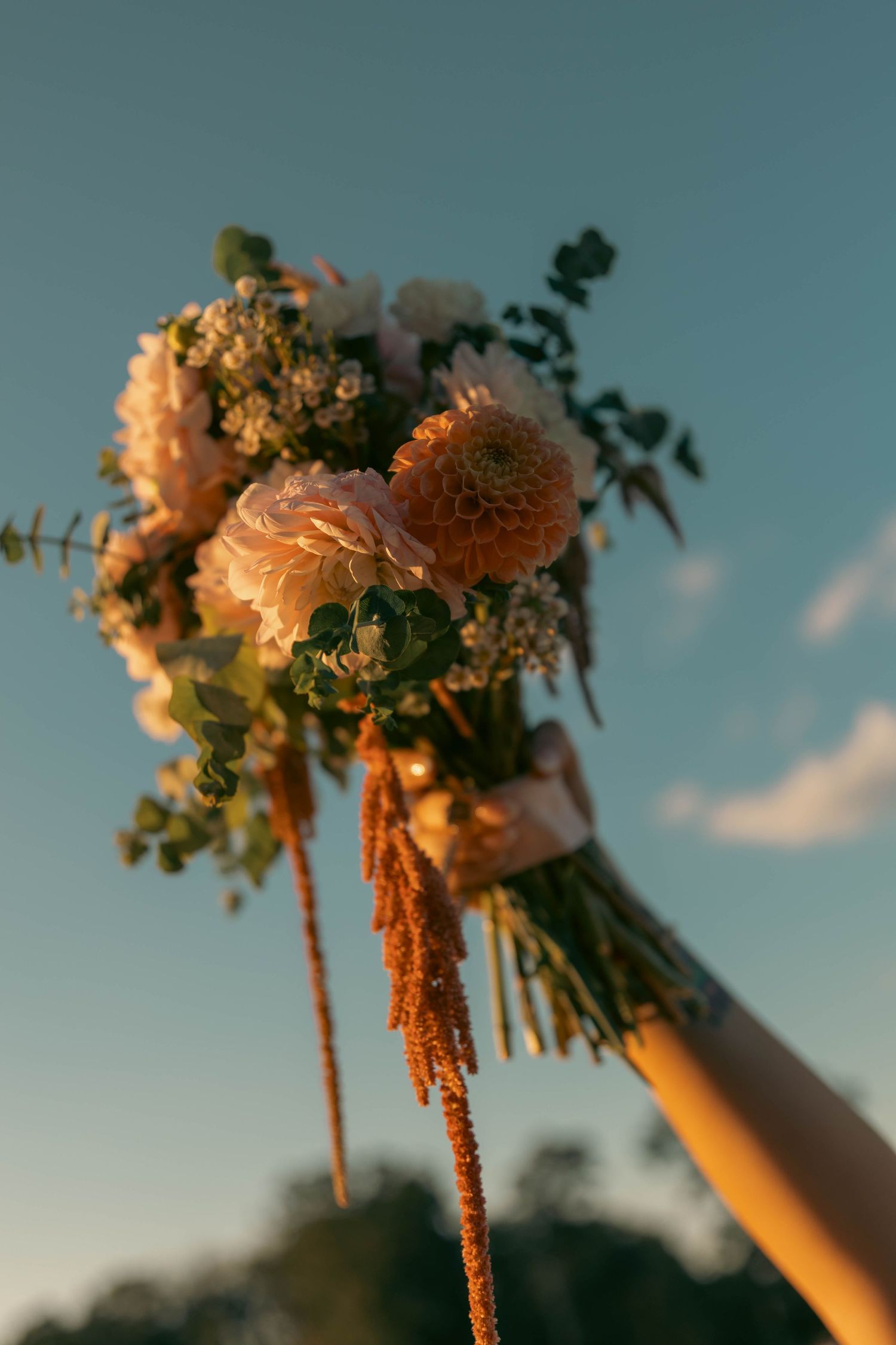 Wedding photographer Cleveland Ohio 
Cinematic photographer Cleveland Ohio 
Documentary style photographer 
moody Ohio photographer