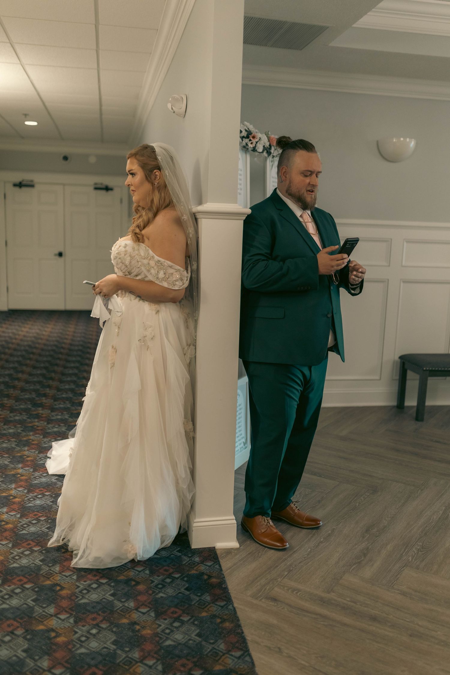 Wedding photographer Cleveland Ohio 
Cinematic photographer Cleveland Ohio 
Documentary style photographer 
moody Ohio photographer