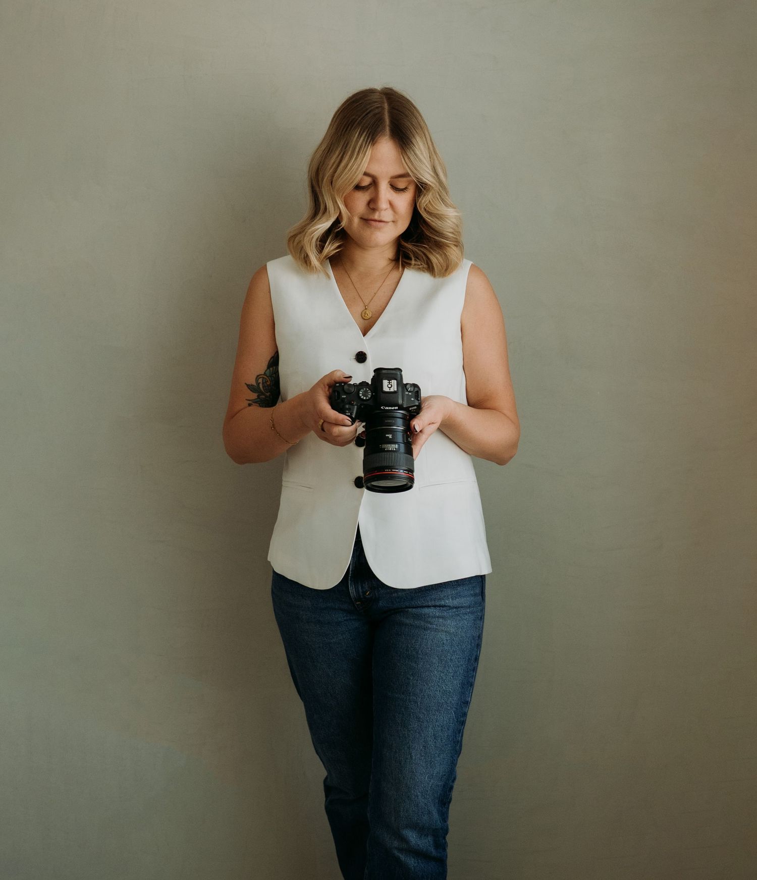 Winnipeg Wedding Photographer. Aly Tam Photography.