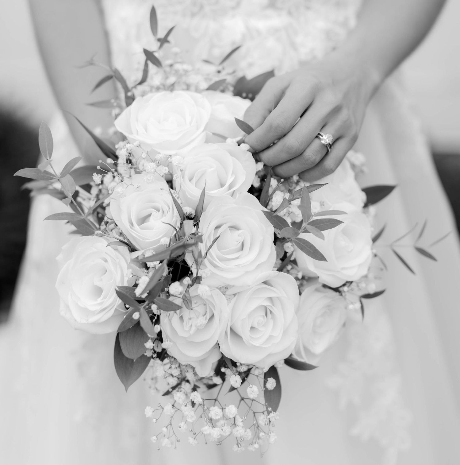 bridal wedding bouquet with wedding rings