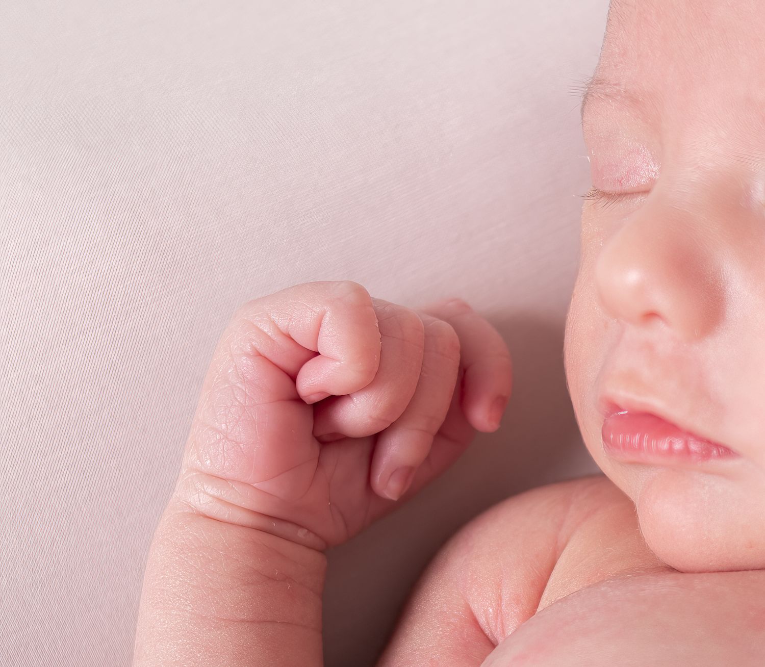 Detailed newborn photography image