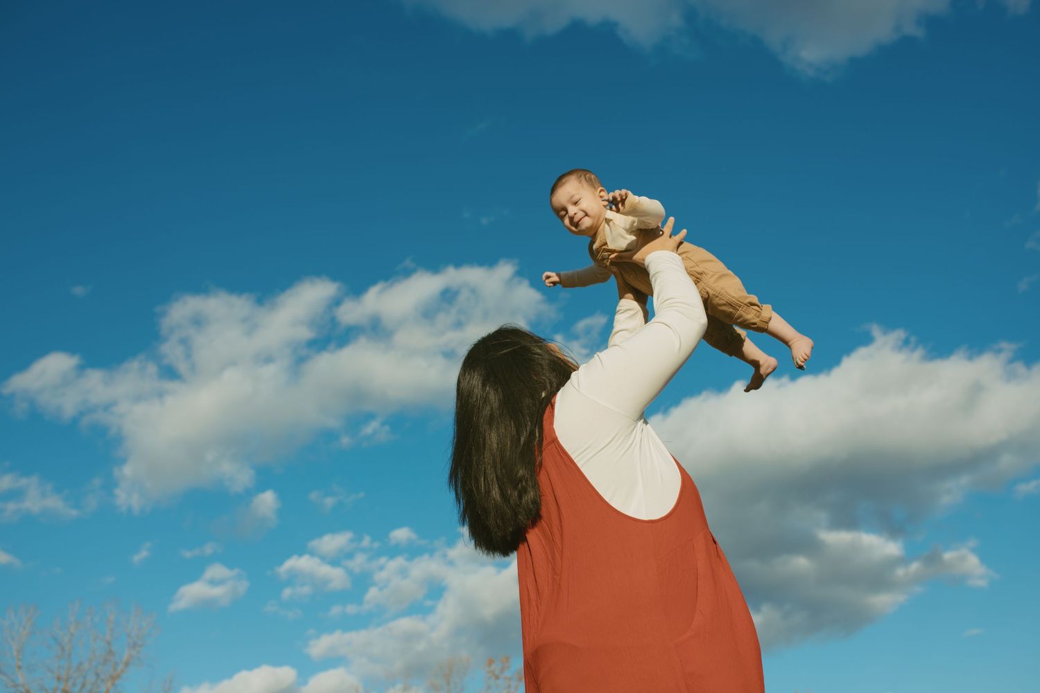 Motherhood session documentary and candid photos near Sussex County, New Jersey