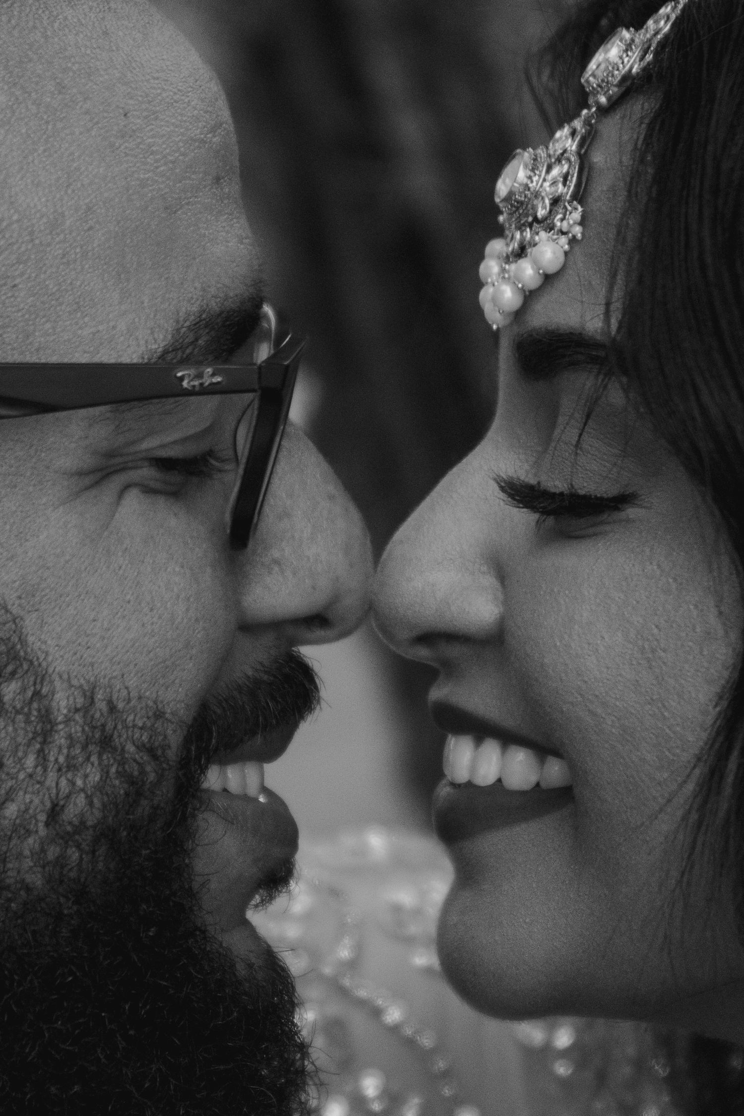 documentary style photographer, fine art wedding photographer cinematic wedding photographer, film inspired romantic dreamy editorial hawaii