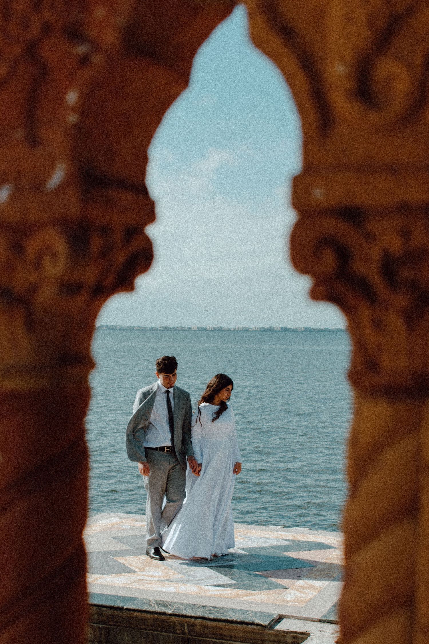 documentary style photographer, fine art wedding photographer, cinematic wedding photographer, elegant wedding photographer Editorial vegan
