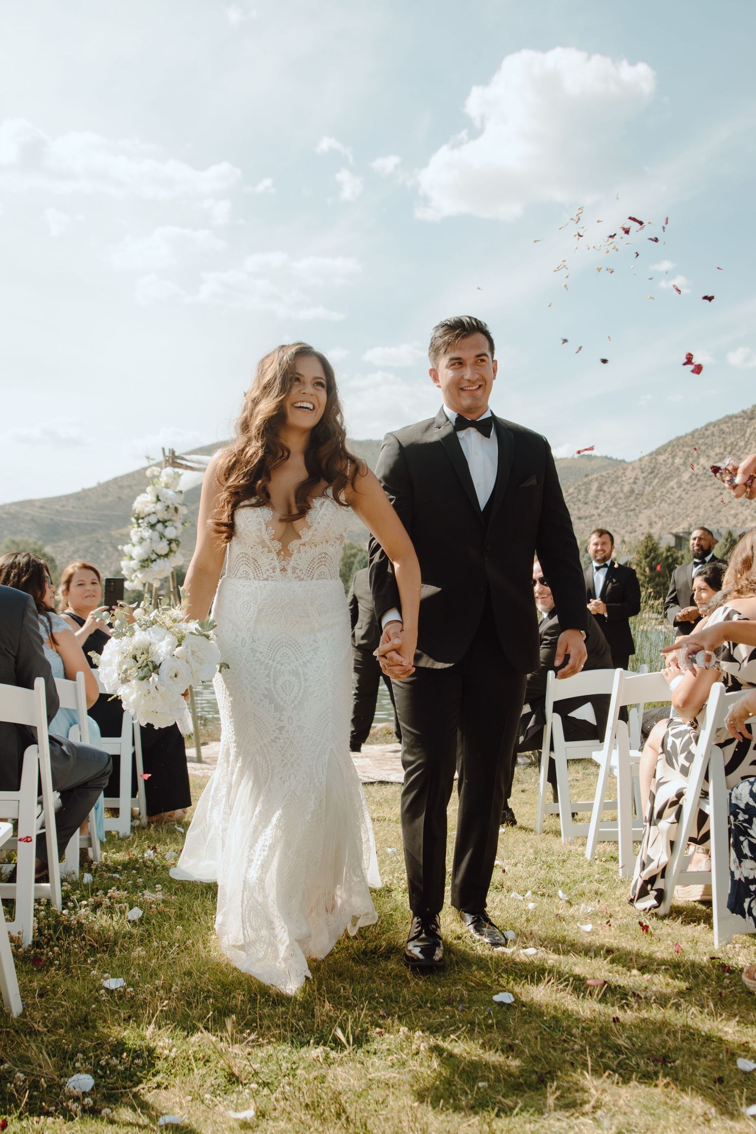 Colorado documentary style wedding photographer. Colorado venue with Mountain View. Colorado editorial elopement and wedding photographer