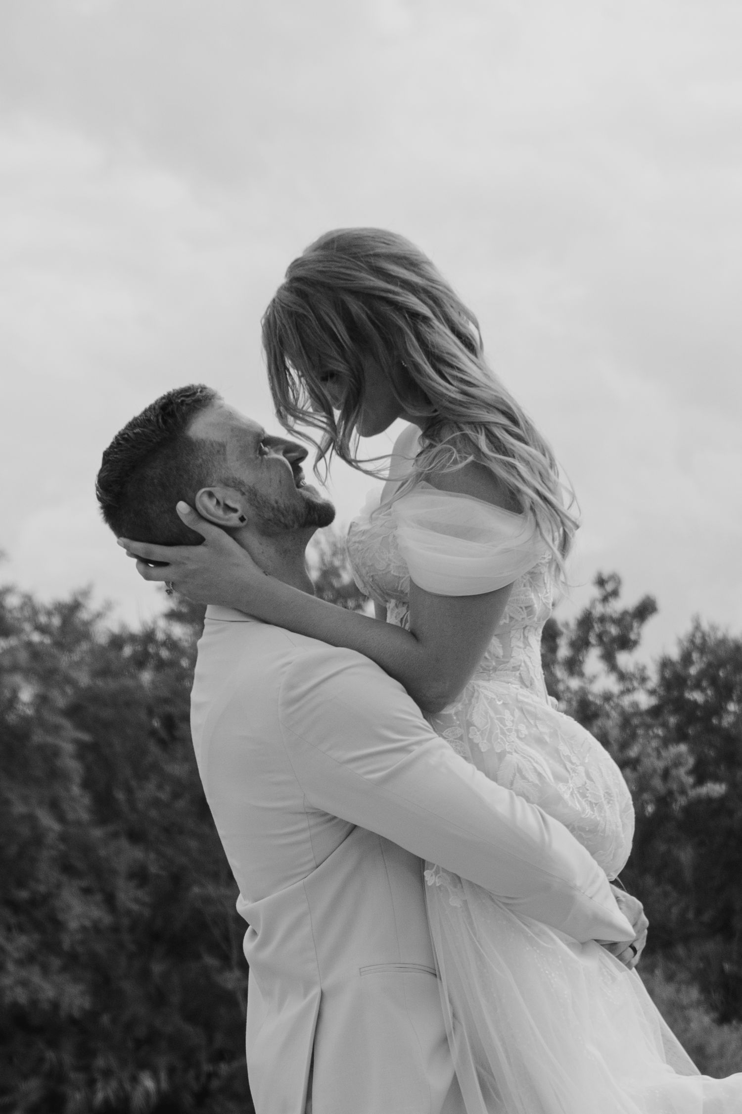 documentary style travel photographer, fine art wedding photographer cinematic wedding photographe film inspired romantic dreamy editorial