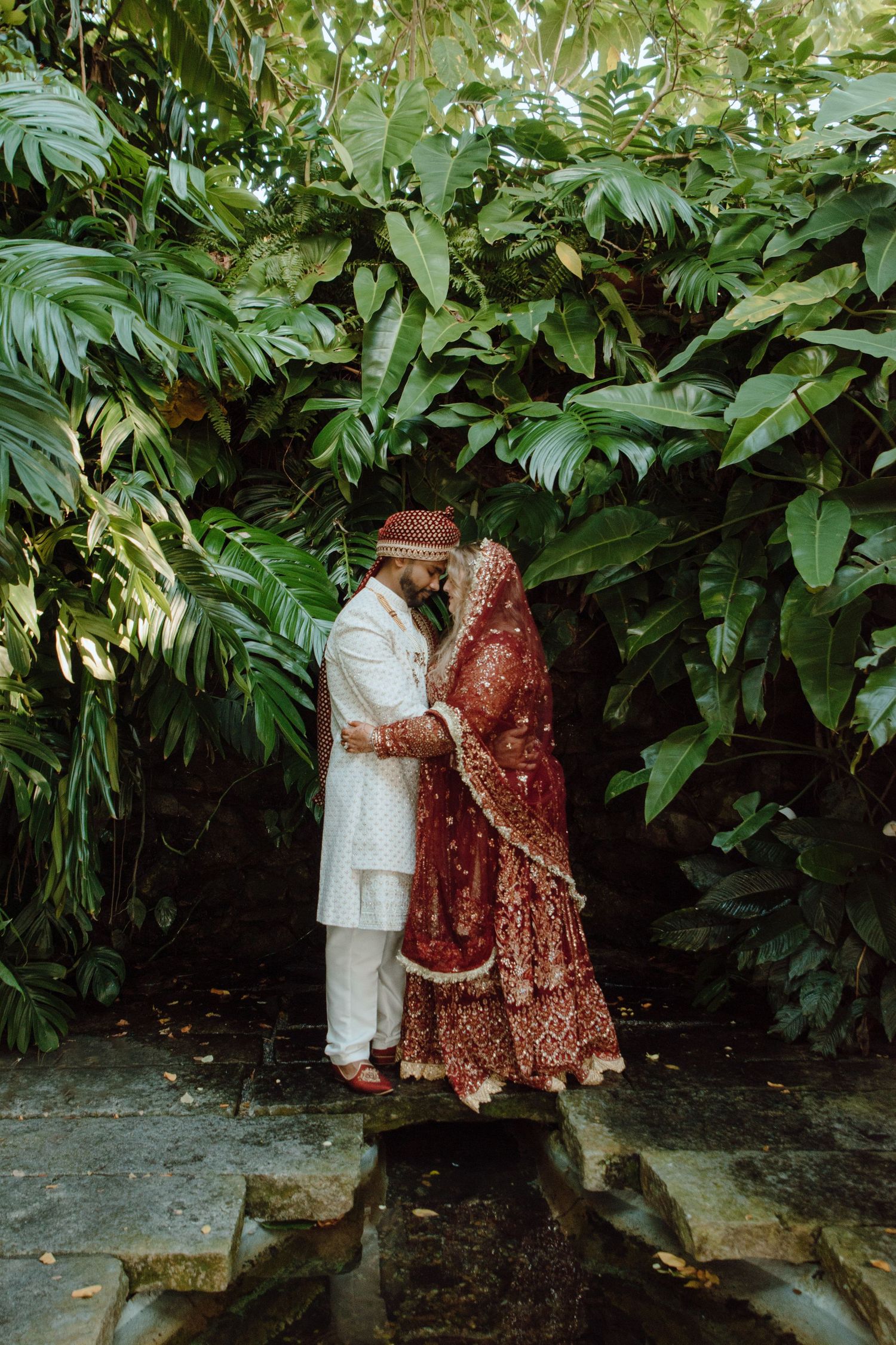 documentary style travel photographer, fine art wedding photographer cinematic wedding photographe film inspired romantic dreamy editorial