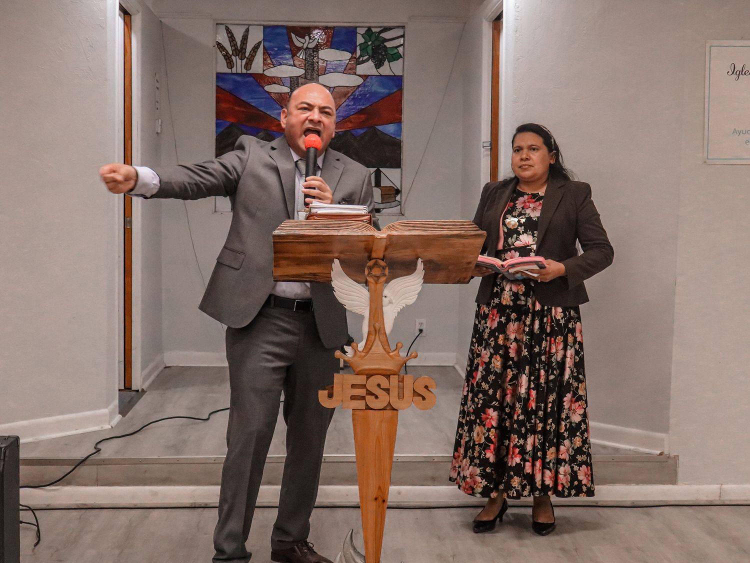 portrait, ministries