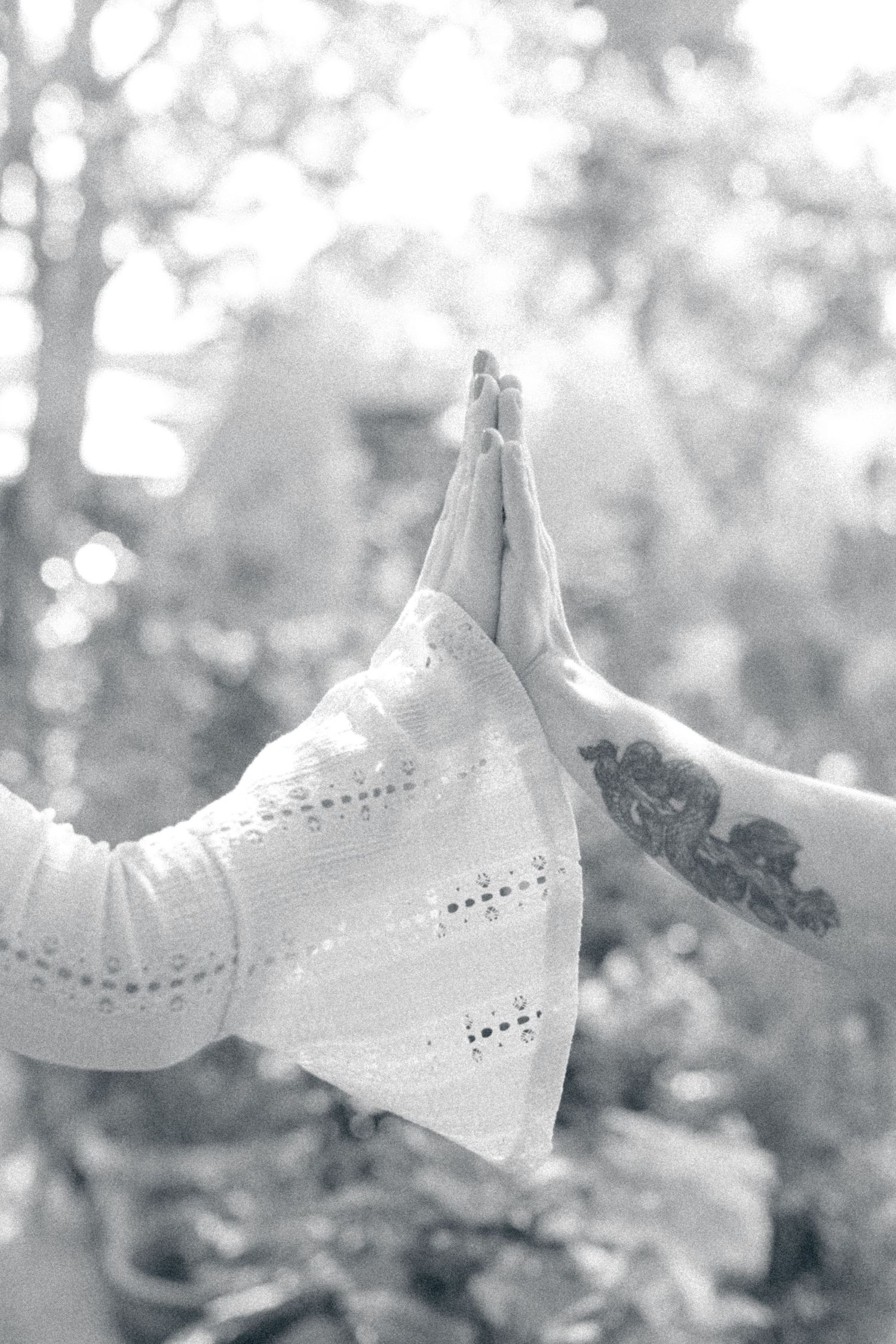 Film style engagement session, Fort Worth engagement photographer, best engagement photographer in Fort Worth, trendy engagement photography