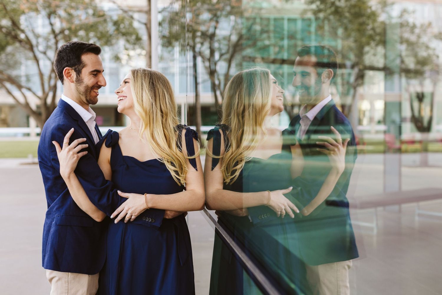 Dallas Arts District engagement session, Downtown Dallas engagement session, best engagement photographer in Dallas, Swan Photography