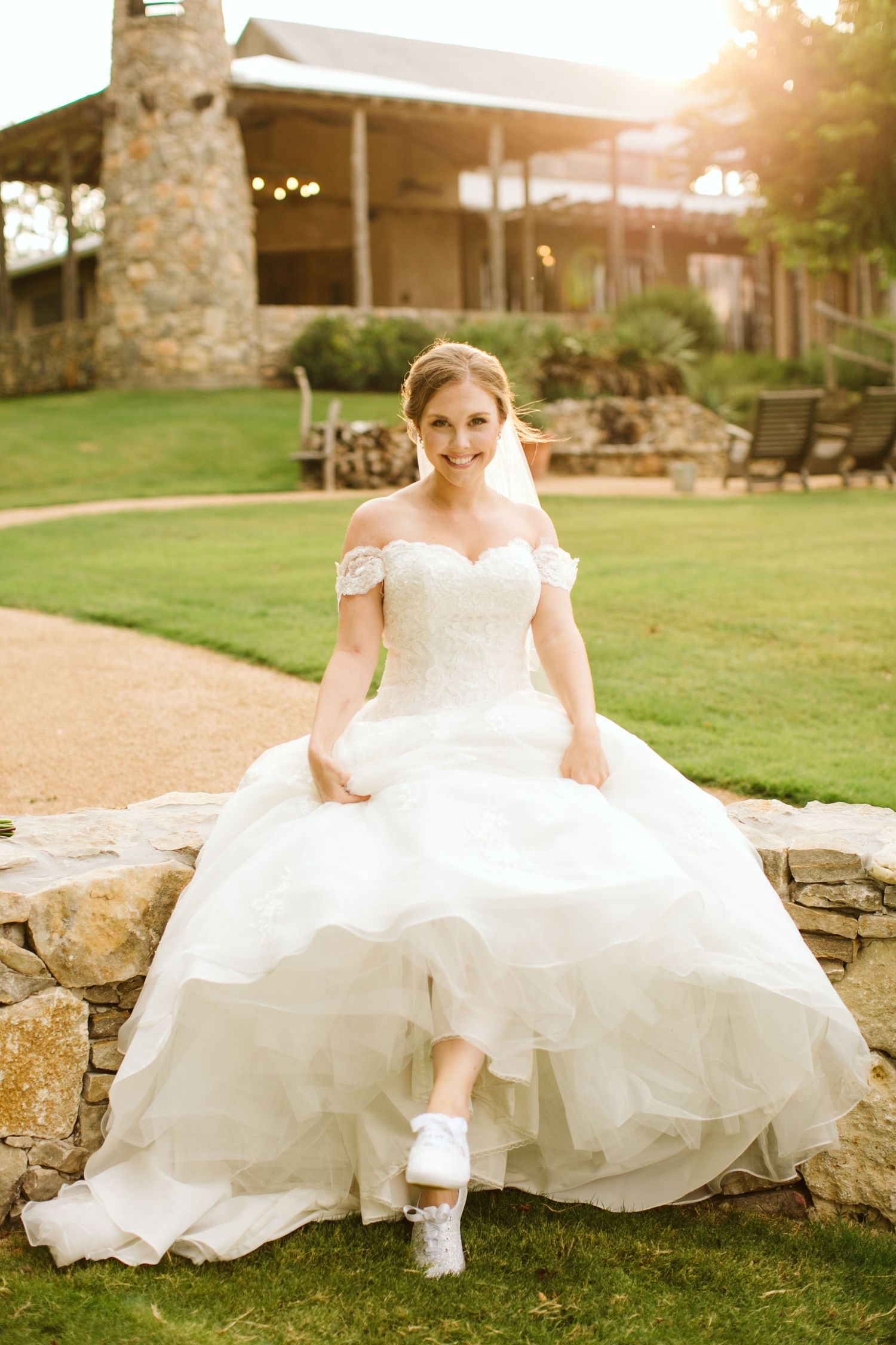 Bridal portraits at The Brooks at Weatherford, best portrait photographer in Fort Worth, Swan Photography, bridal session in DFW