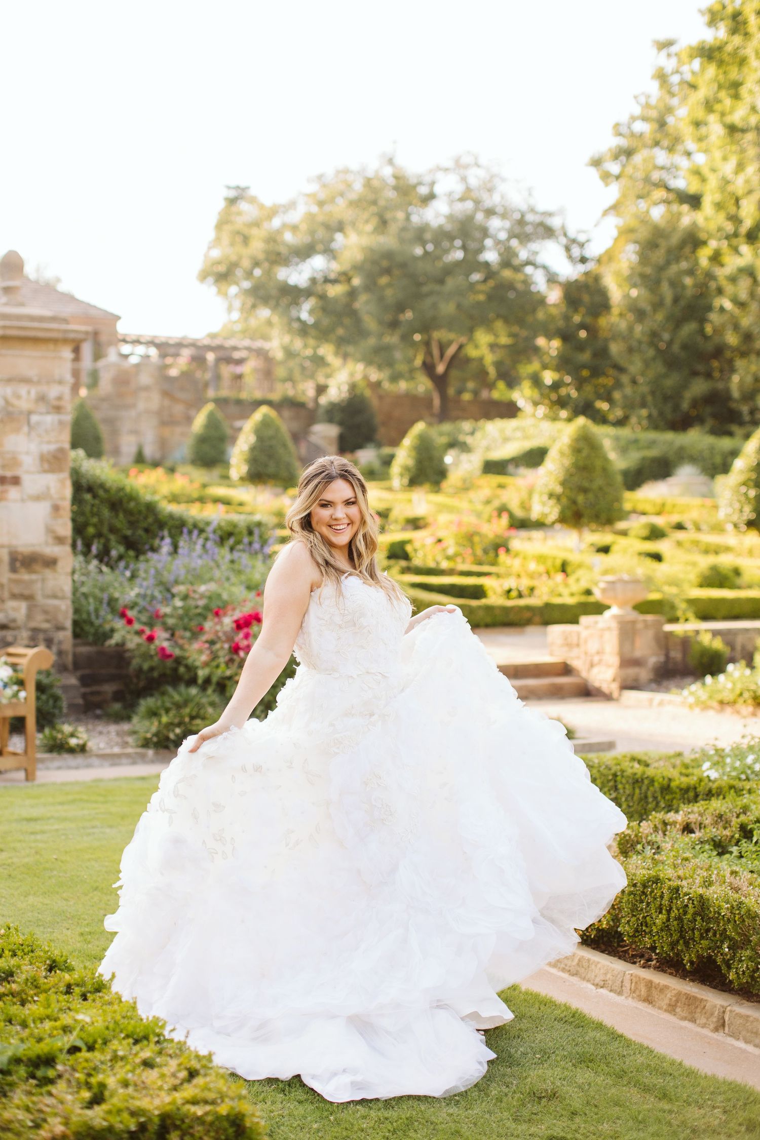 Fort Worth Botanic Gardens bridal portraits, best portrait photographer in Fort Worth, DFW portrait photographer, Swan Photography, bridal