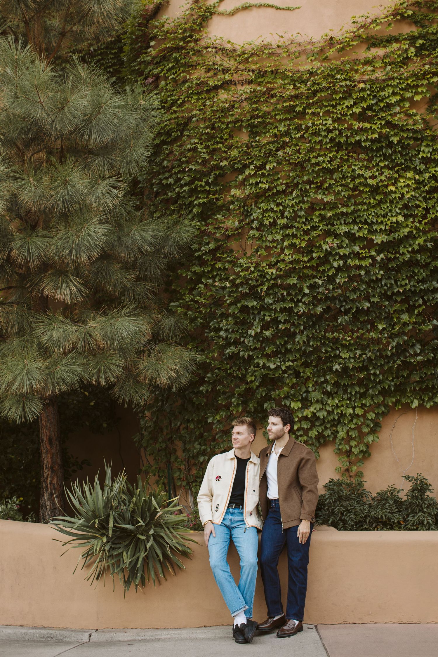 Couples photography by Swan Photography