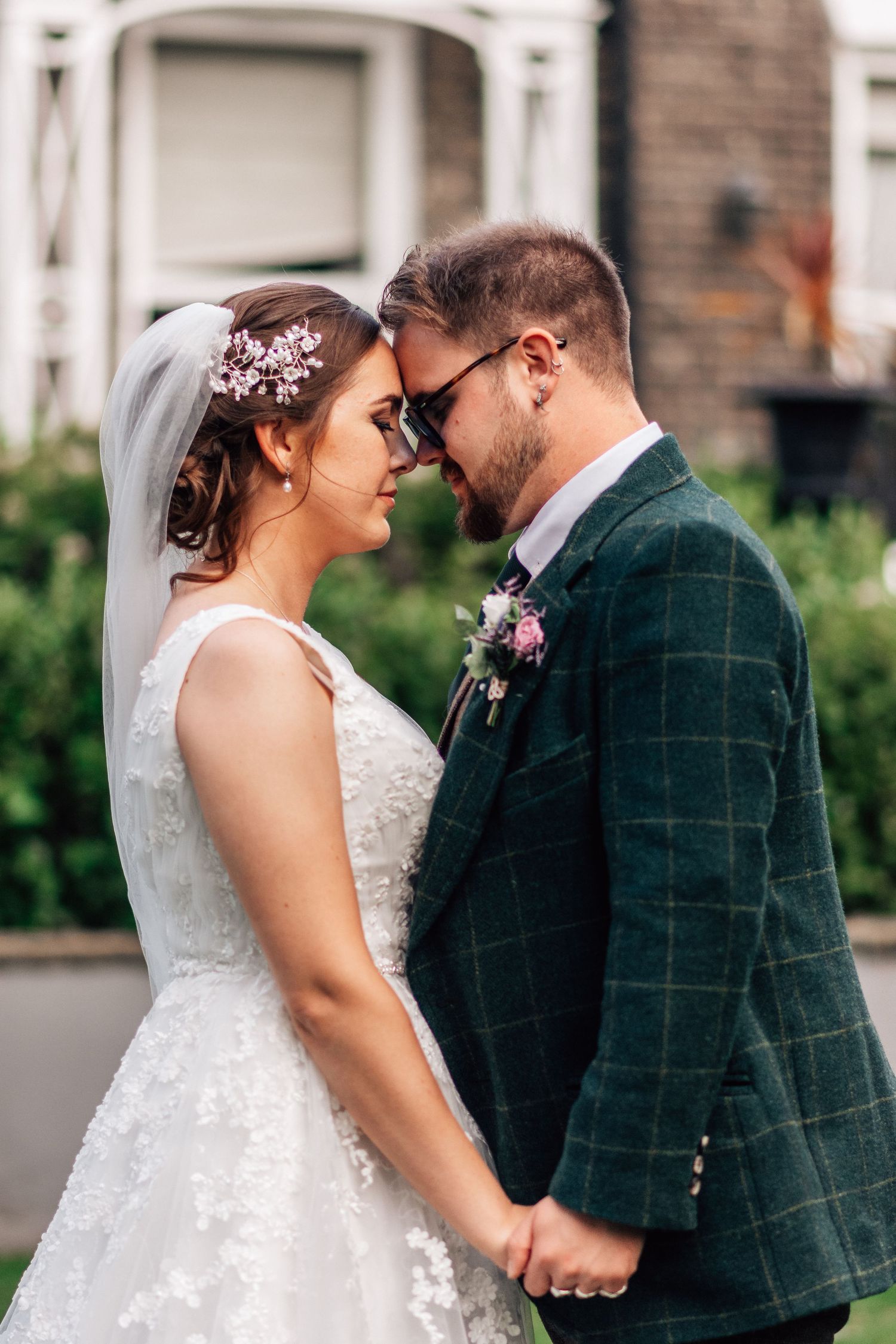 Bride and groom at Dunedin Country House