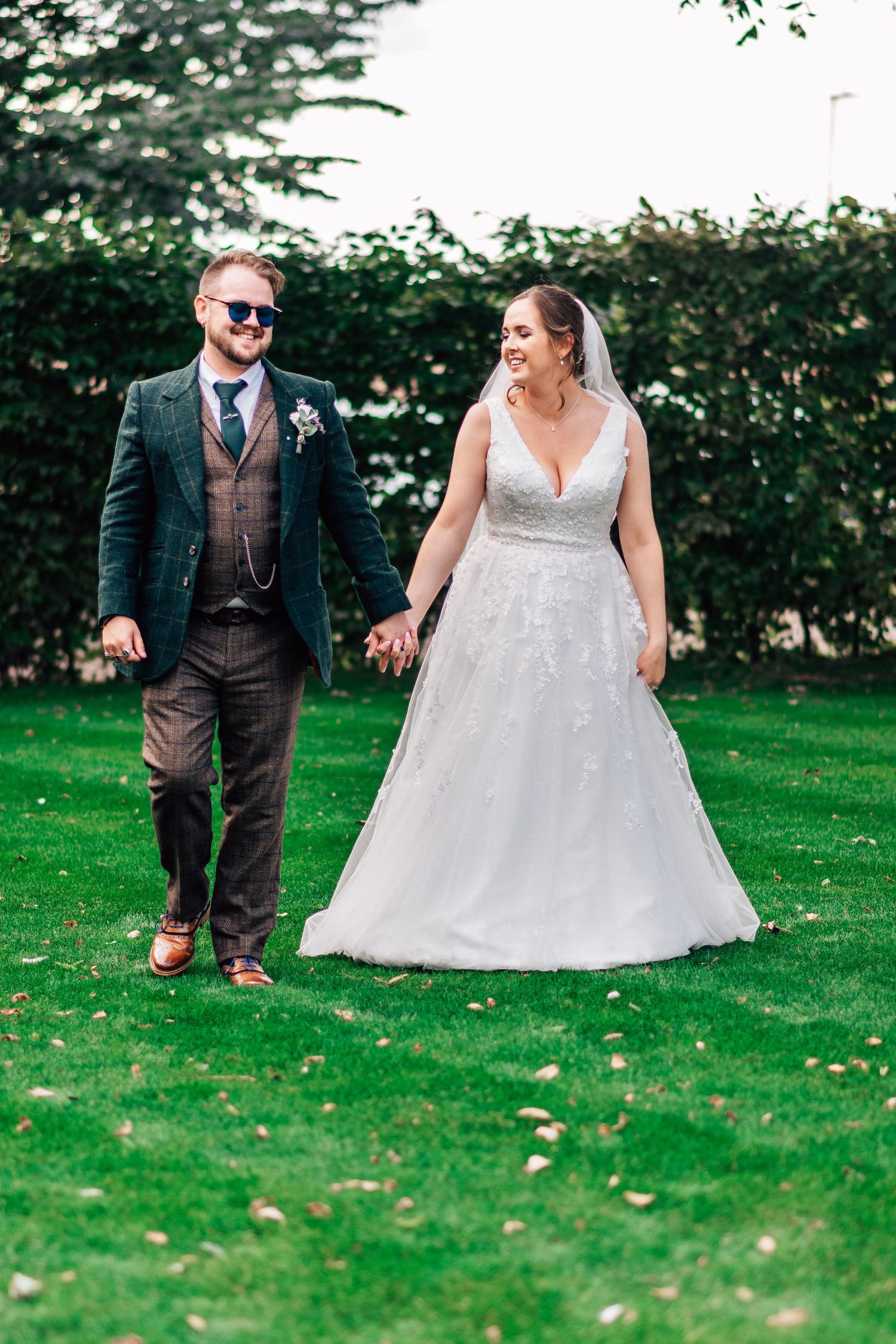 Bride and groom at Dunedin Country House