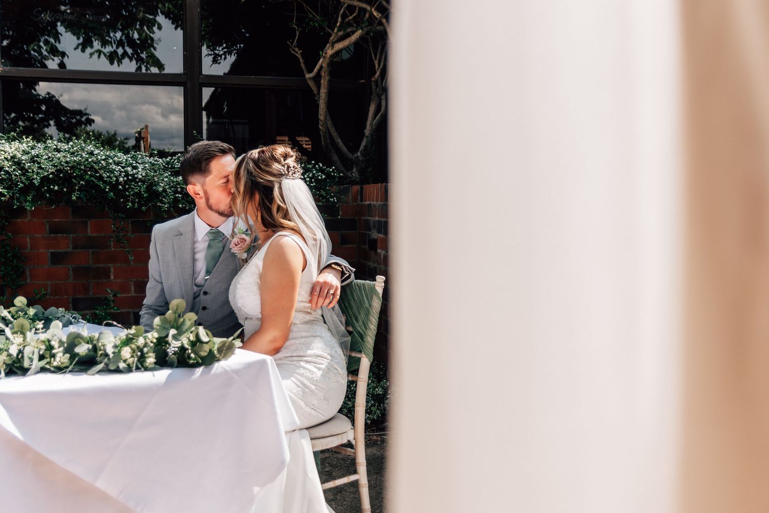 Bride and groom at Mercure Hotel Hull