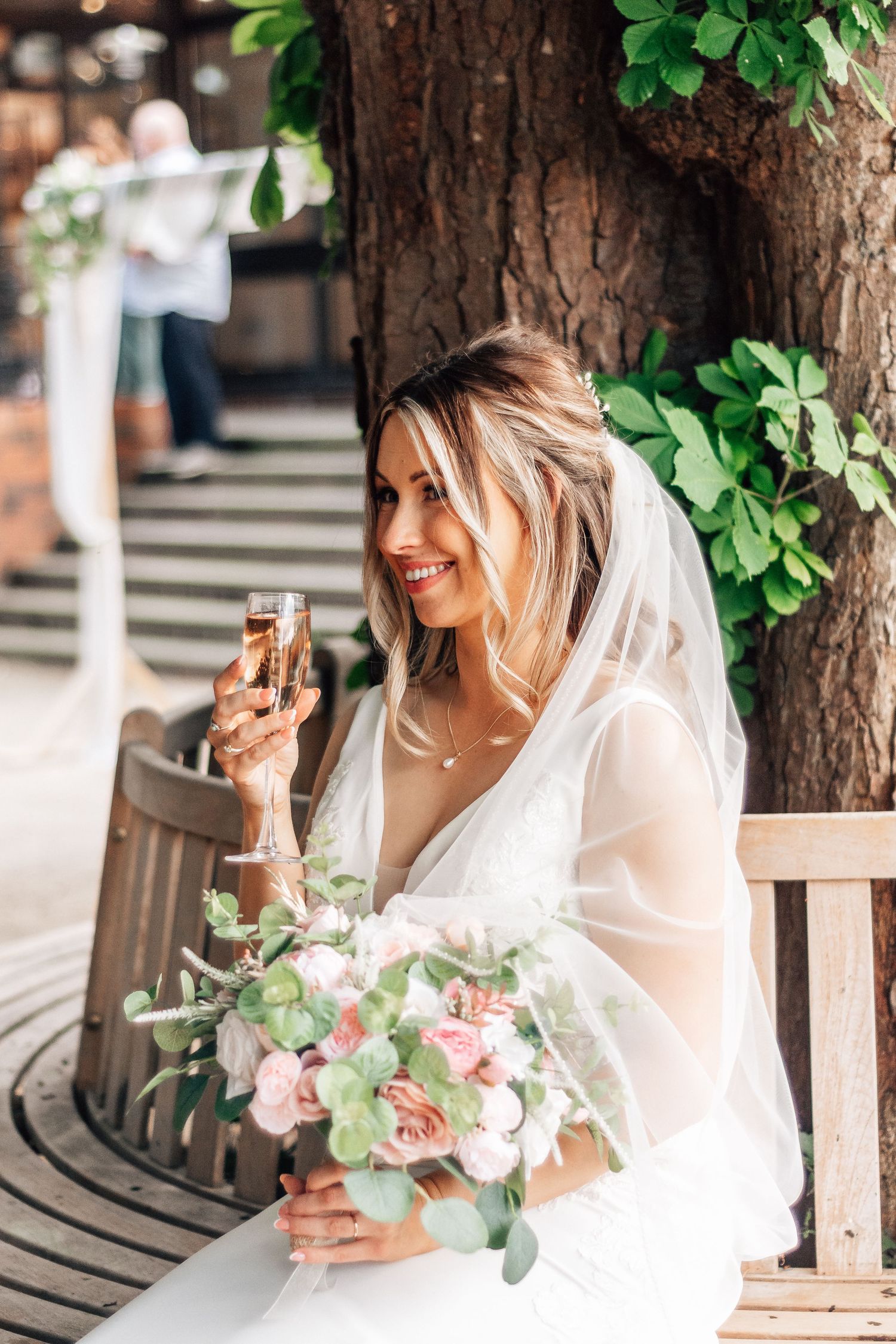 Bride and groom at Mercure Hotel Hull