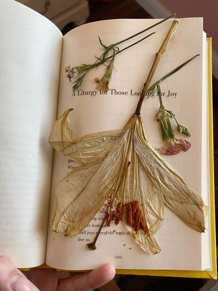 Flowers in books