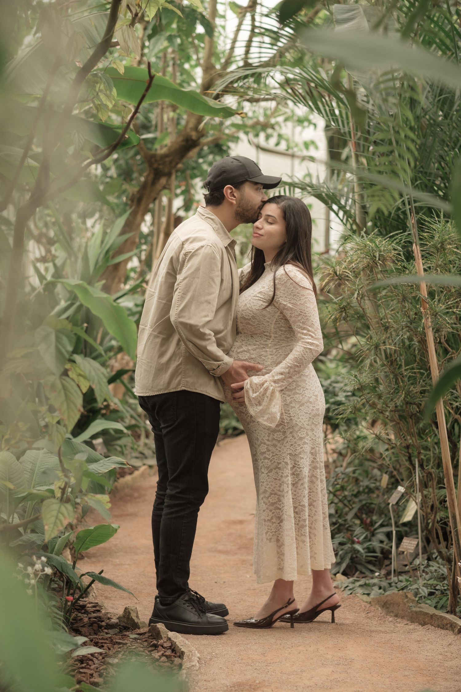 Maternity photography session in Geneva, Switzerland