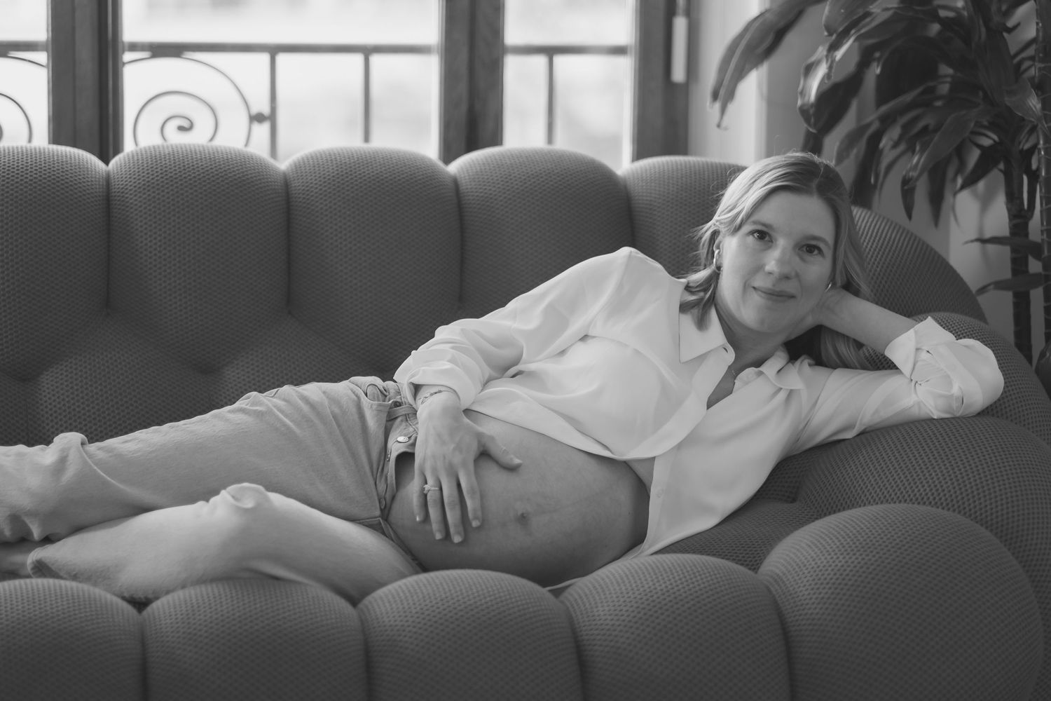 Maternity photography session in Geneva, Switzerland