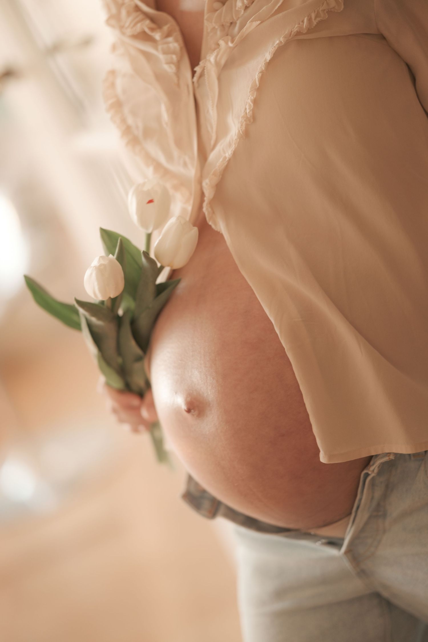Maternity photography session in Geneva, Switzerland