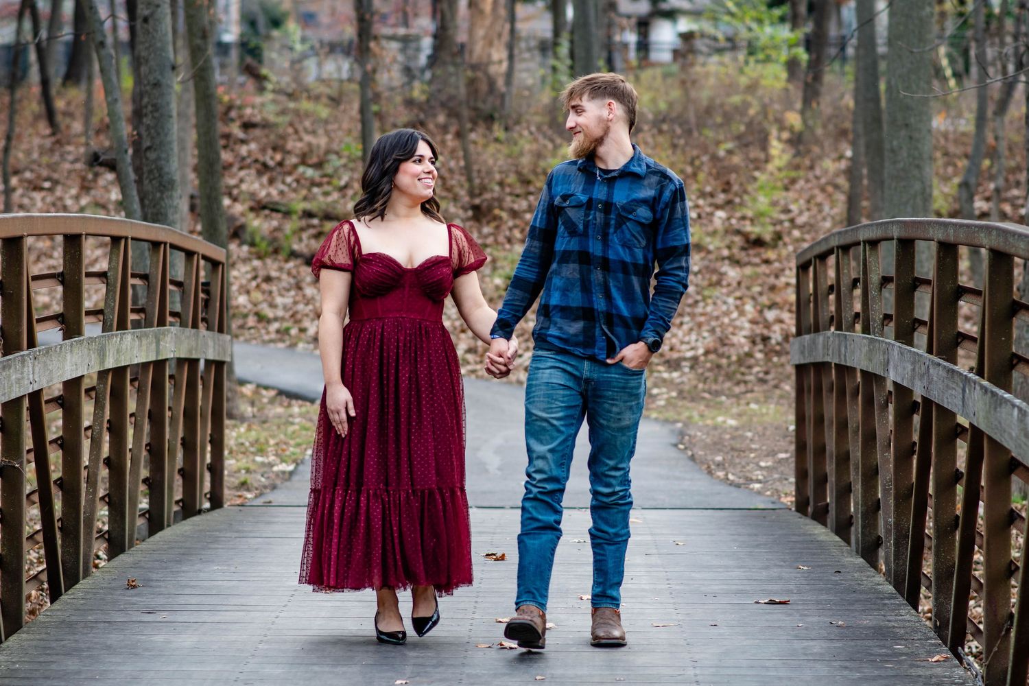 Kansas City couples session serving the KC metro, Leavenworth, and Ft. Leavenworth with authentic, romantic images.