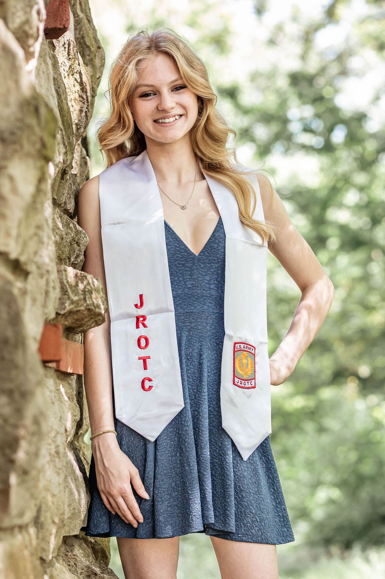 Senior girl photography in Kansas City and the KC metro, serving Leavenworth and Ft. Leavenworth with bold, confident portraits.