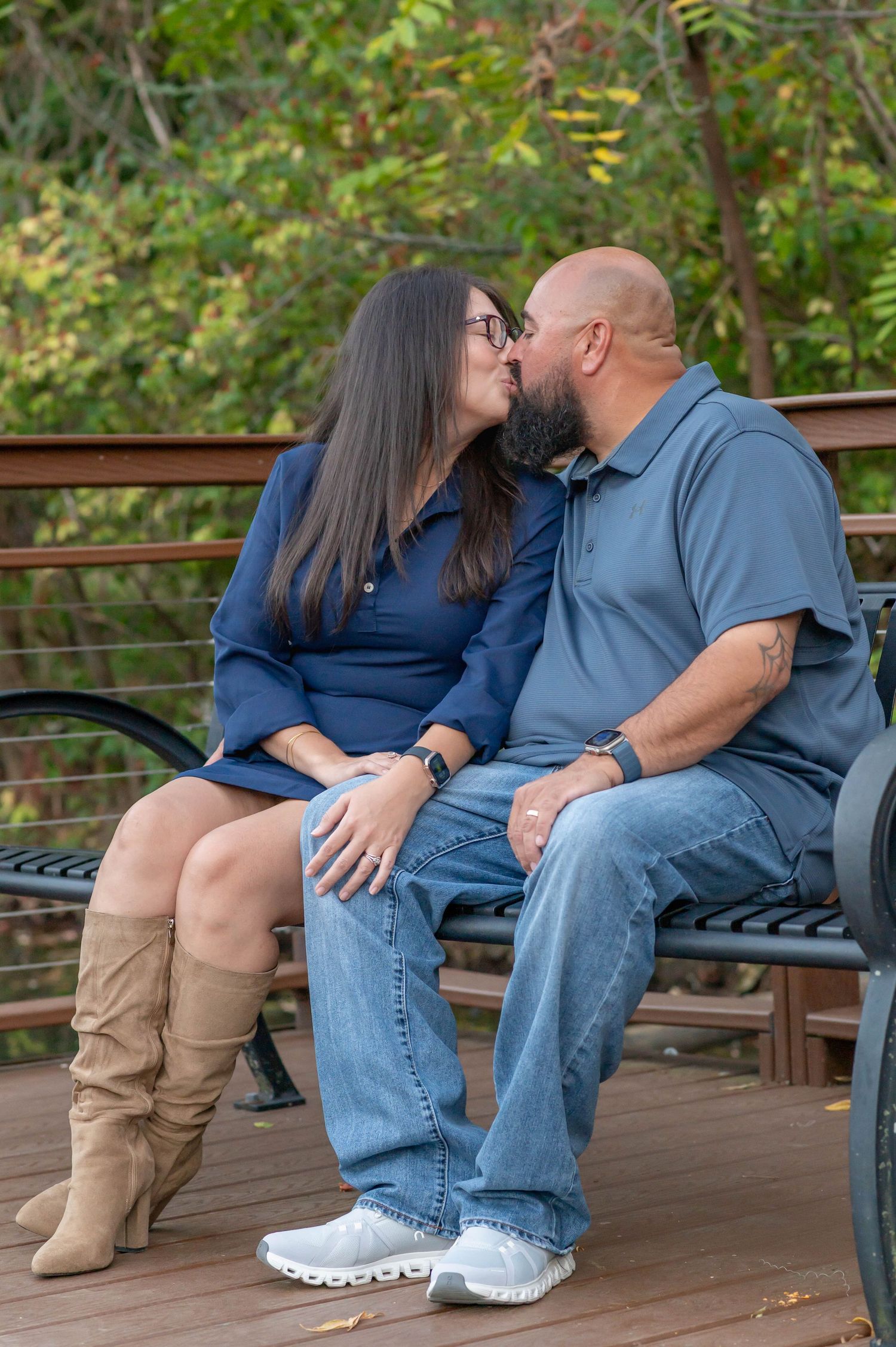 Scenic couples session in Kansas City and the KC metro, serving Leavenworth and Ft. Leavenworth with timeless style.