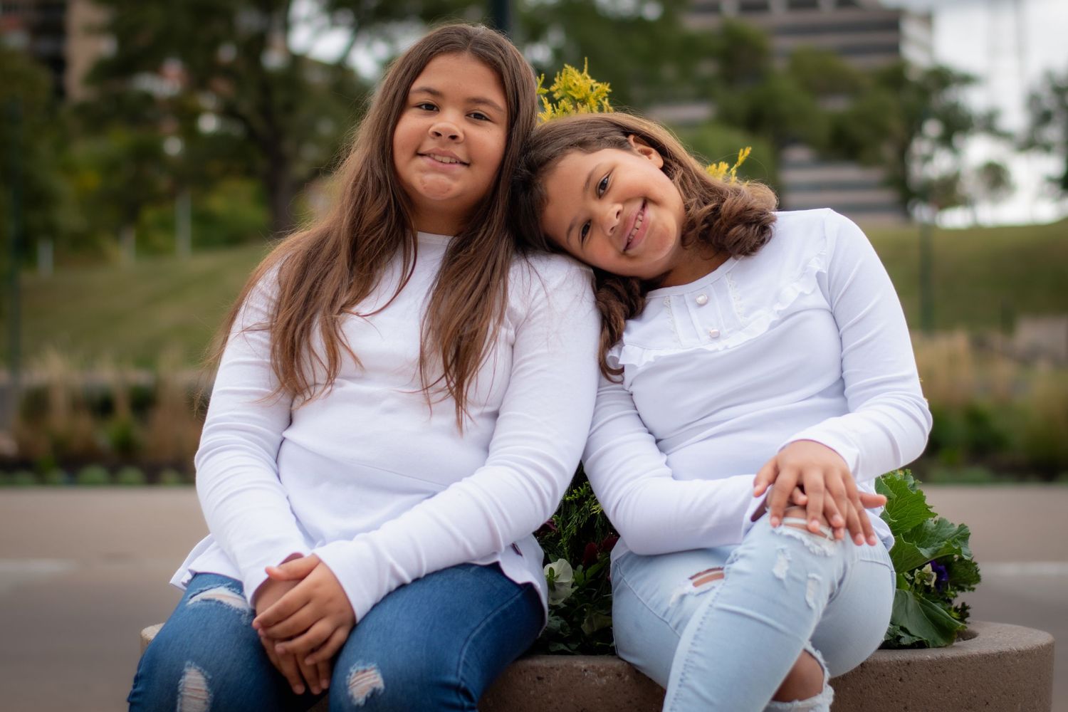 Outdoor family photography in Kansas City and the KC metro, serving Leavenworth and Ft. Leavenworth with natural, authentic portraits.