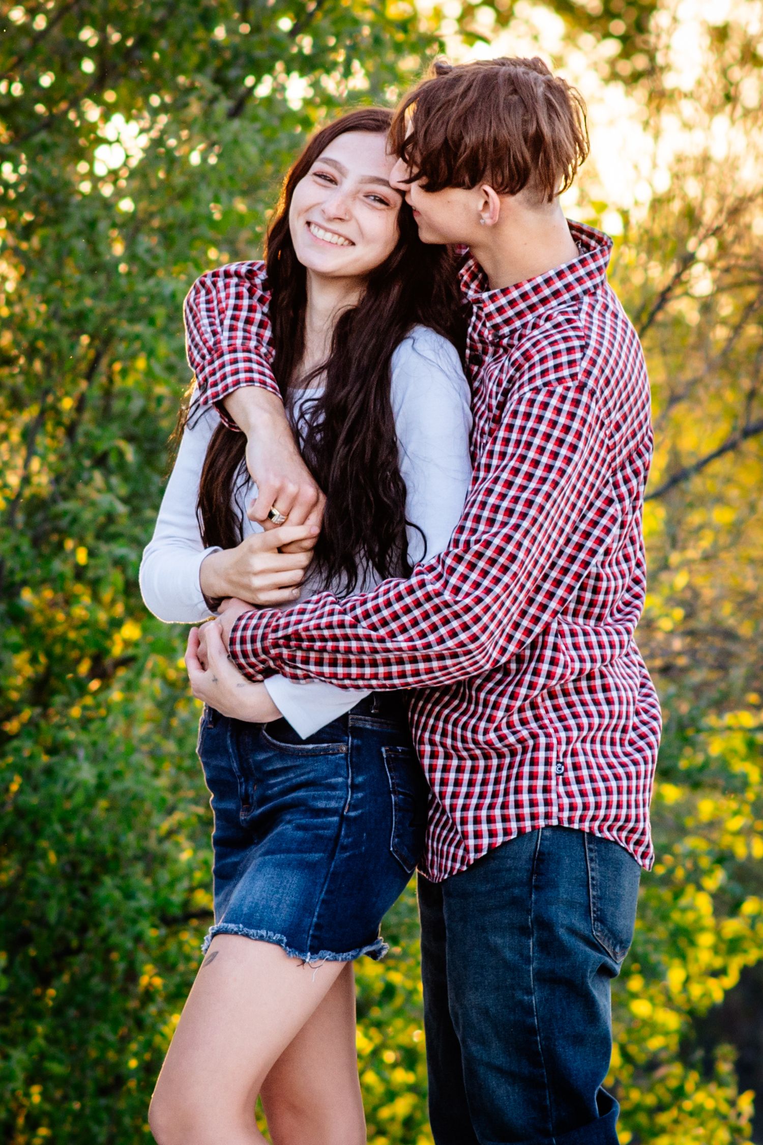 Kansas City couples session serving the KC metro, Leavenworth, and Ft. Leavenworth with authentic, romantic images.