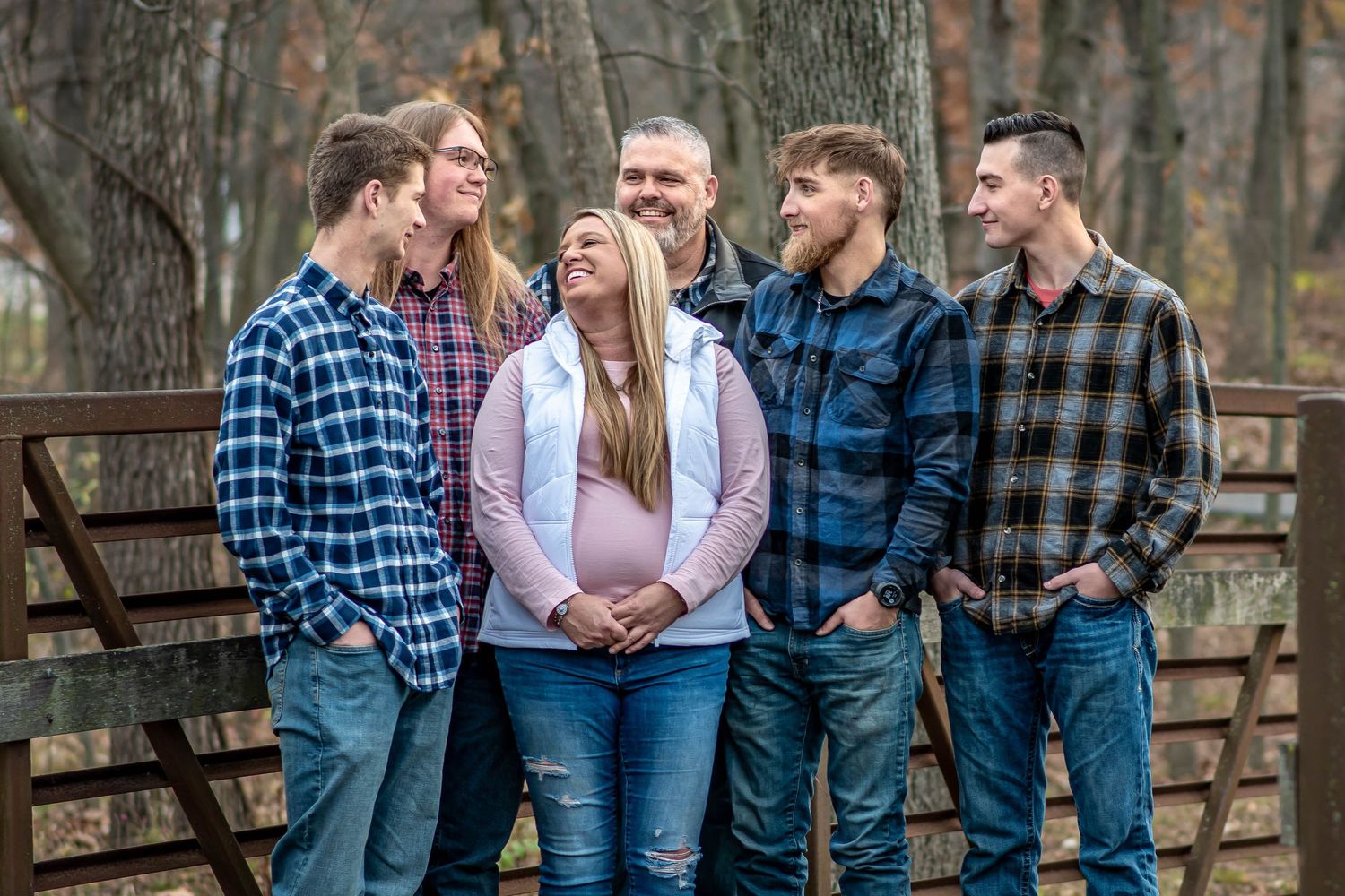 Outdoor family session in Kansas City and the KC metro, serving Leavenworth and Ft. Leavenworth with scenic park portraits.