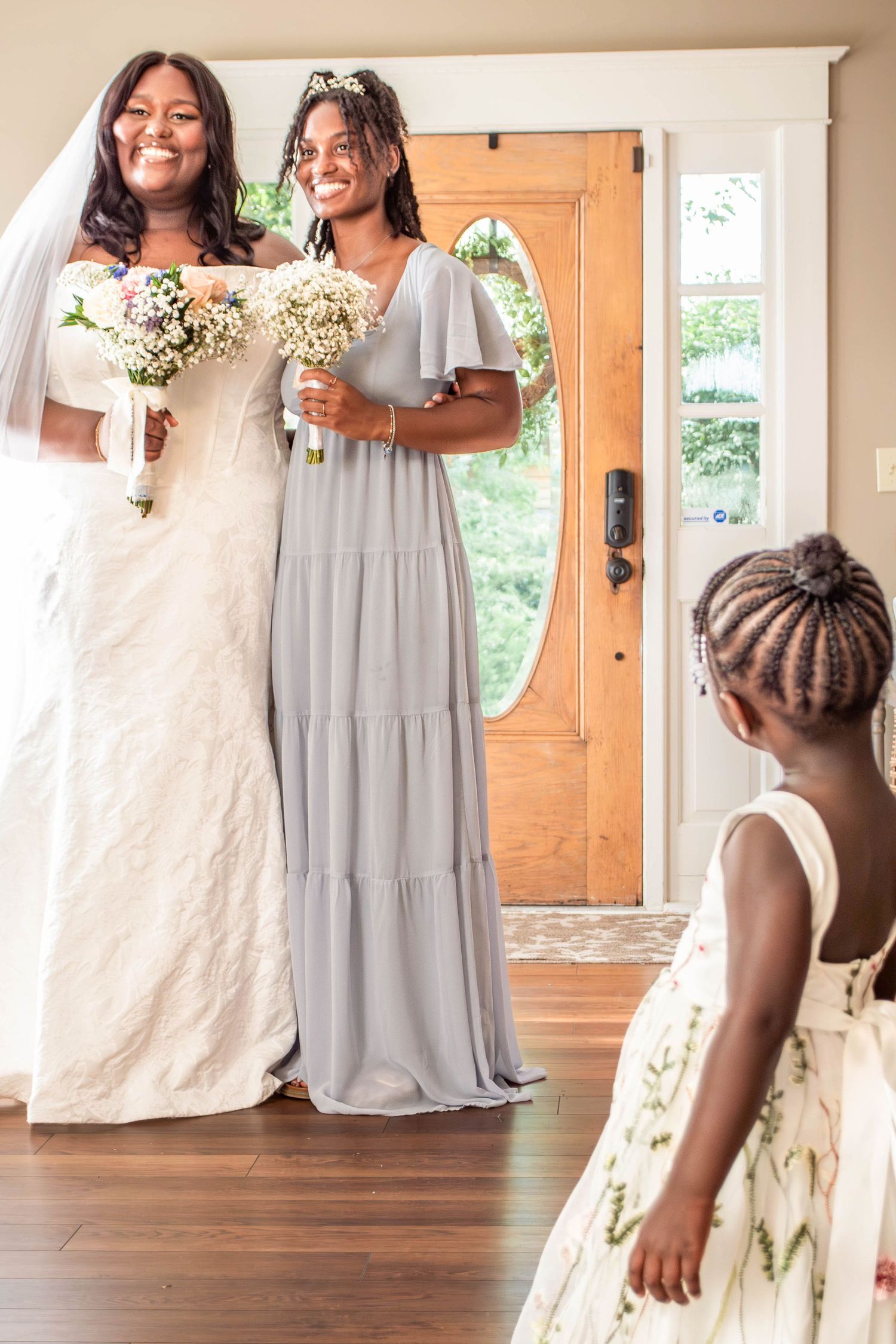 Wedding portraits in Kansas City and the KC metro, serving Leavenworth and Ft. Leavenworth. Kansas City wedding photographer