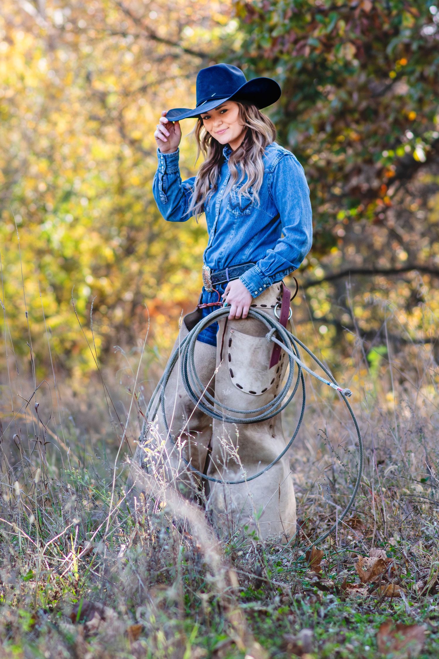 High school senior girl session in Kansas City and the KC metro, serving Leavenworth and Ft. Leavenworth.