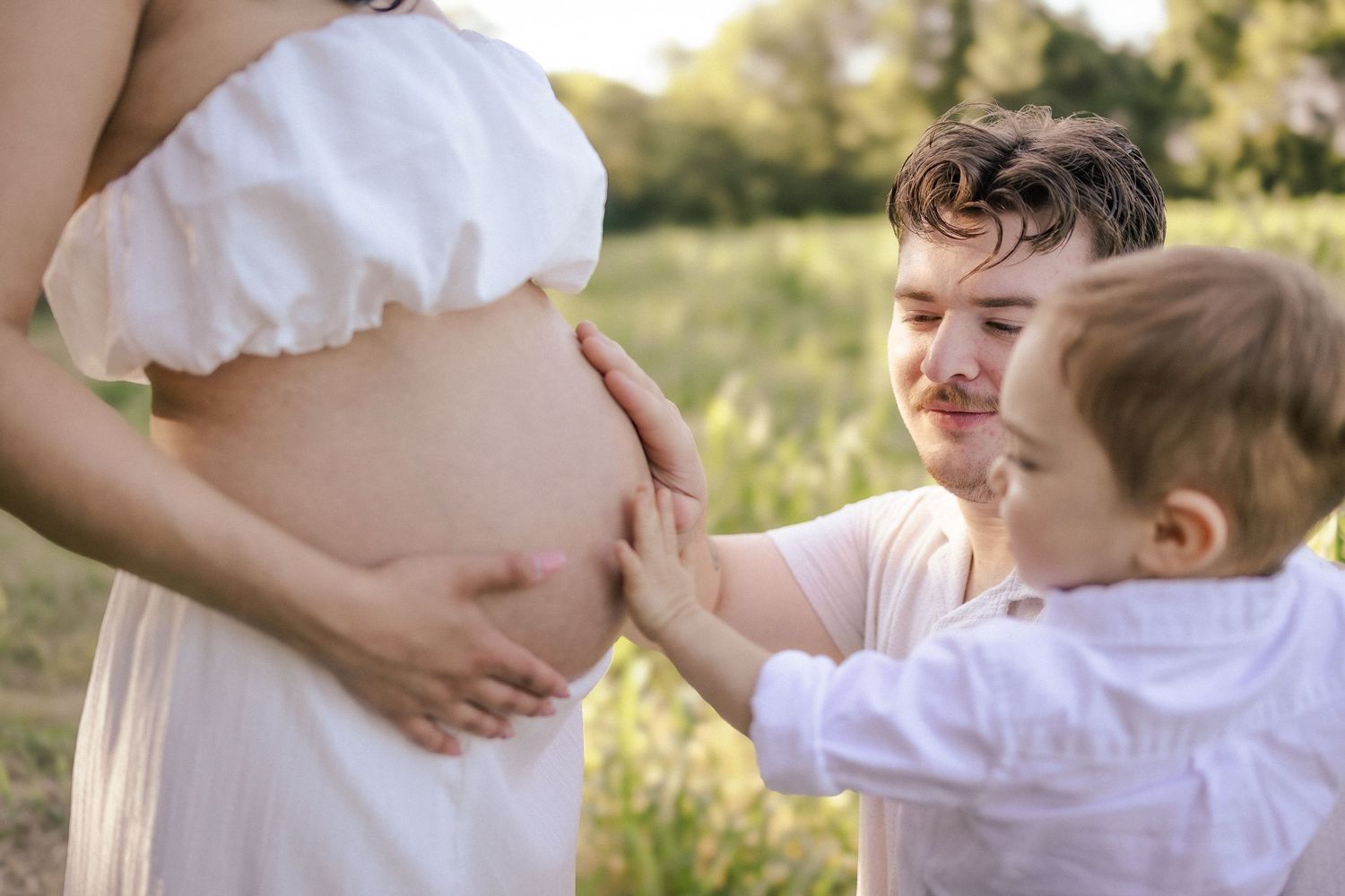 Mother-to-be maternity session in Parker TX