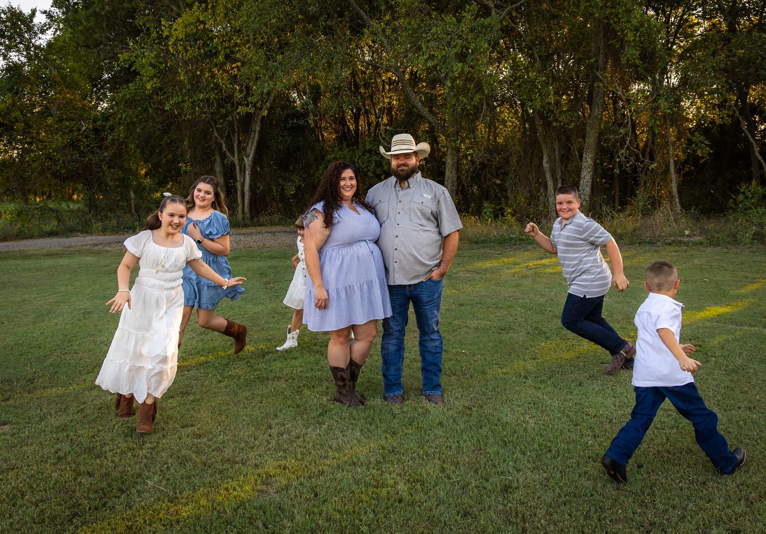 Outdoor family photography session in Parker Texas