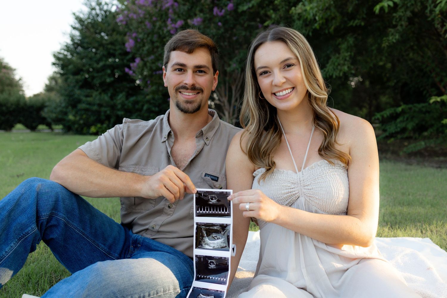 Pregnancy announcement photos in McKinney Texas