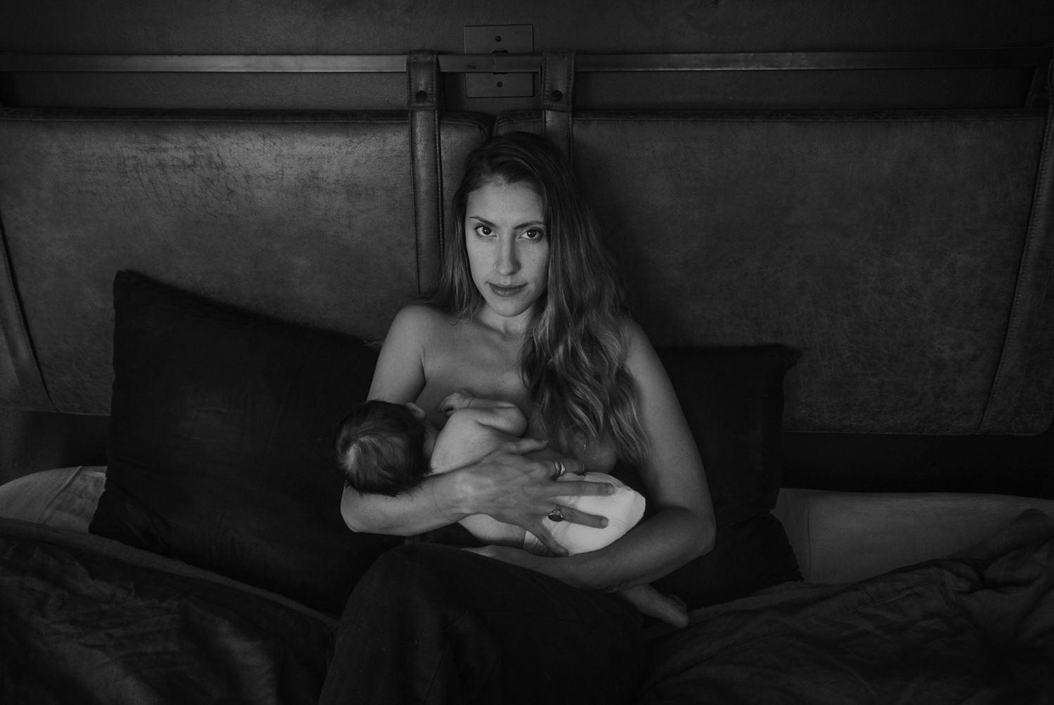 Maine based birth & postpartum doula. Maternity, Birth, Motherhood and Family Photographer.