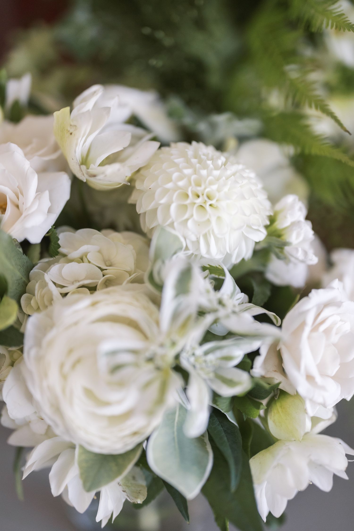 florals at a luxury wedding in las vegas nevada photo by julia stockton photography