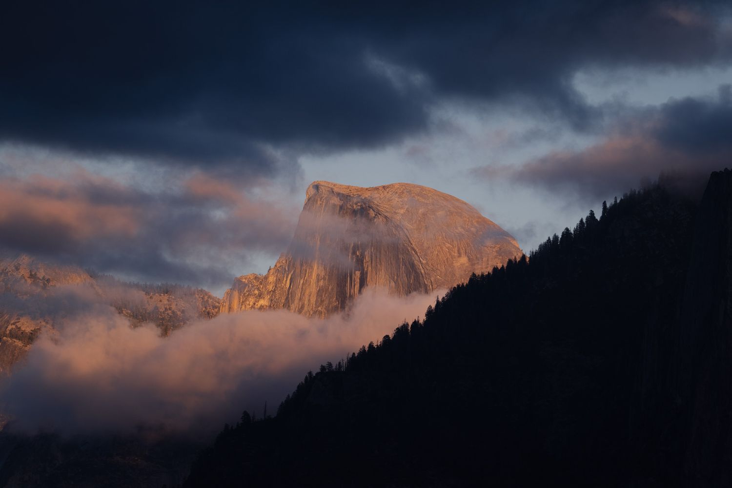 Dramatic sunset on Half Dome in Yosemite National Park