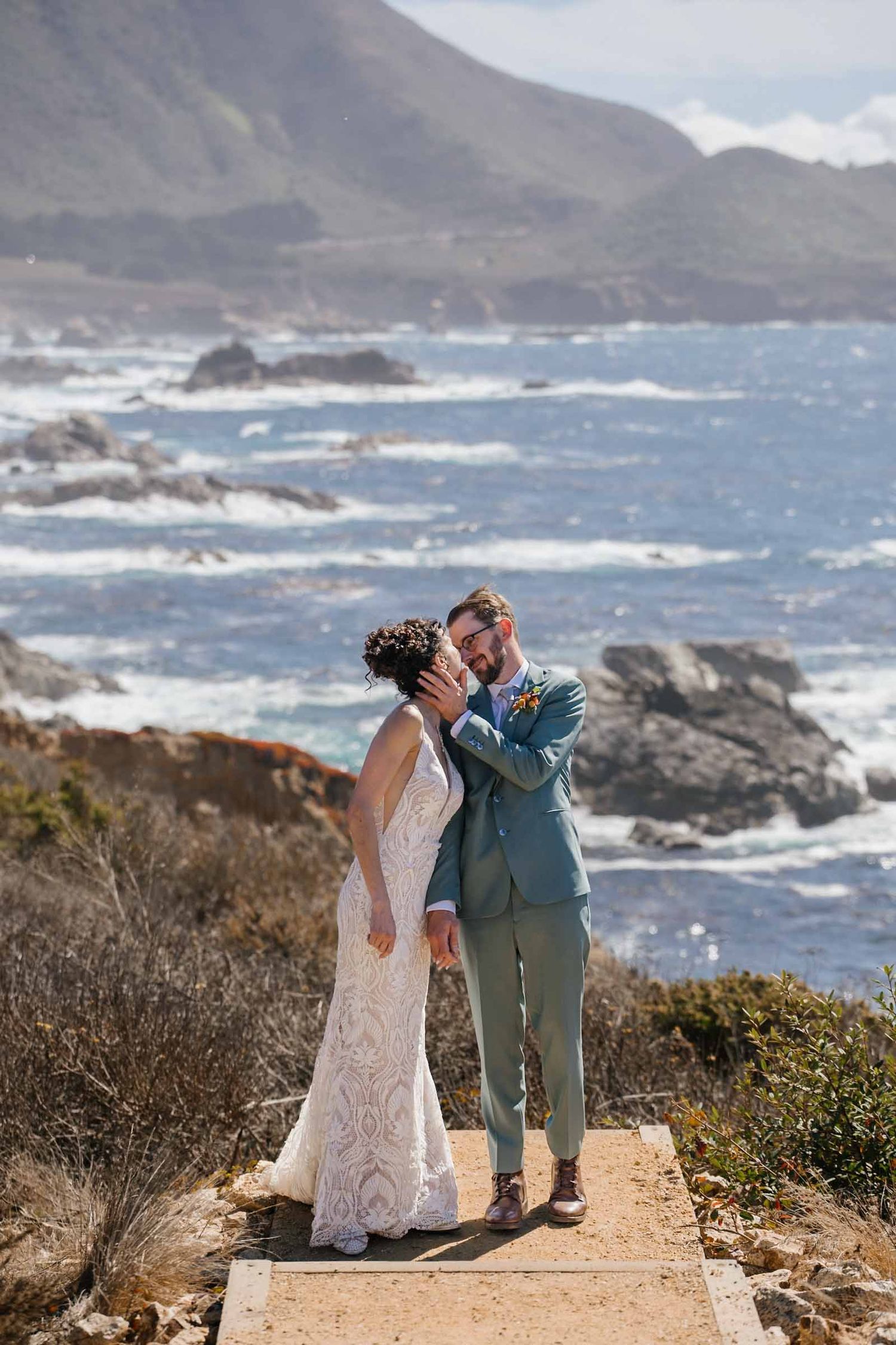 A wedding couple enjoying their elopement day in Garrapata, big sur.