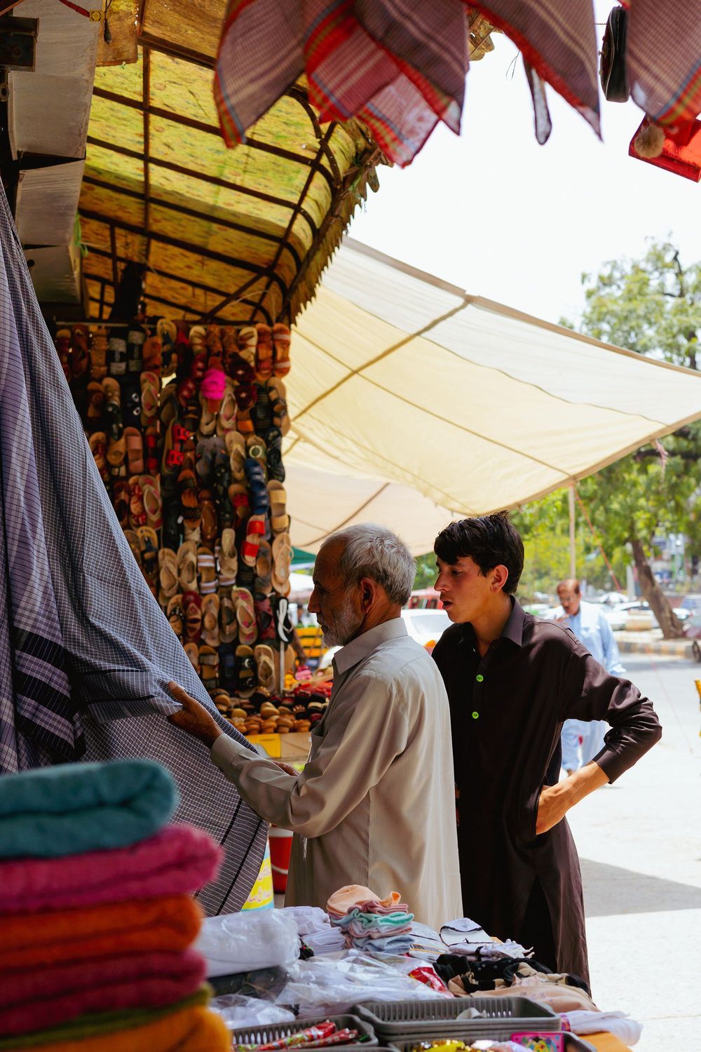 Karachi, Pakistan | Travel and Documentary photography by Farheen Shaikh