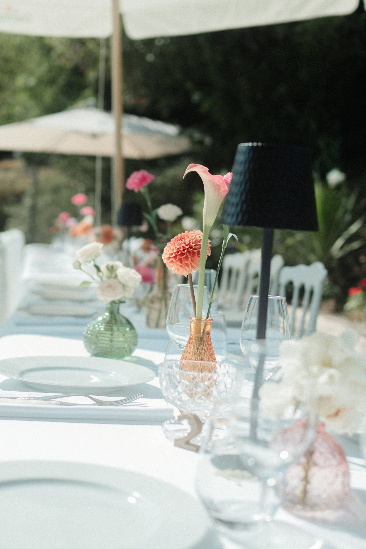 Moment naturel photographié lors d’un mariage