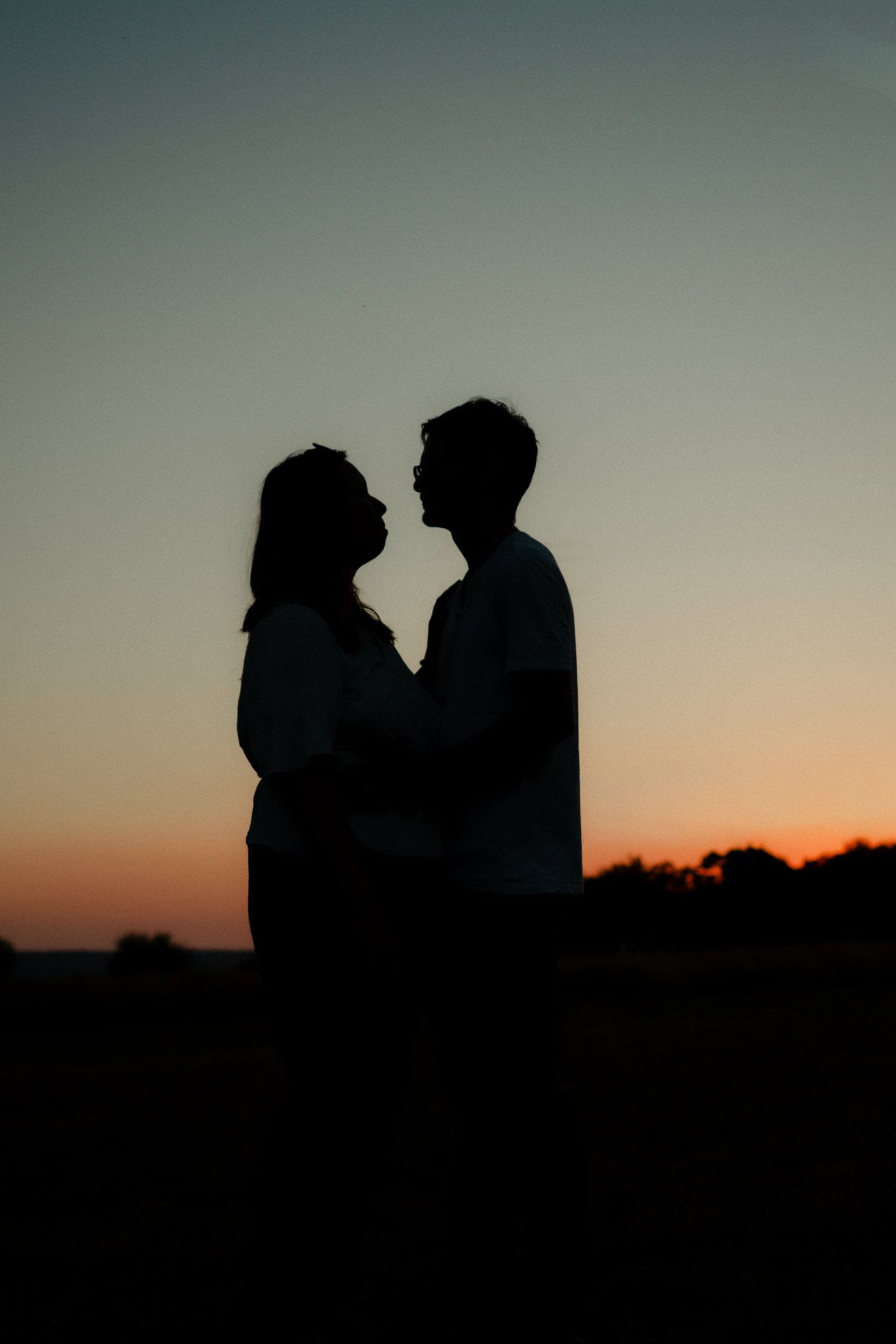 Famille photographiée au coucher du soleil en Haute-Vienne